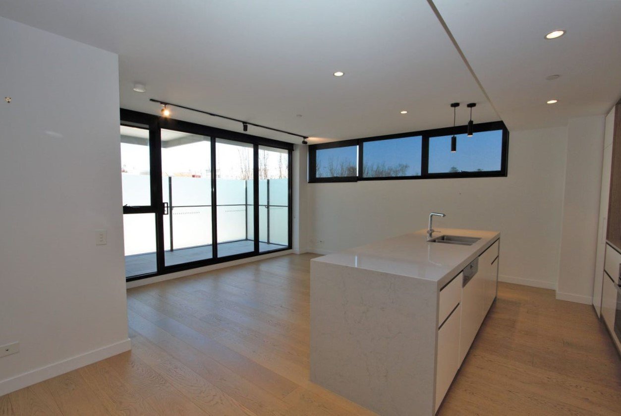 102/18 Railway Crescent, Hampton image 5