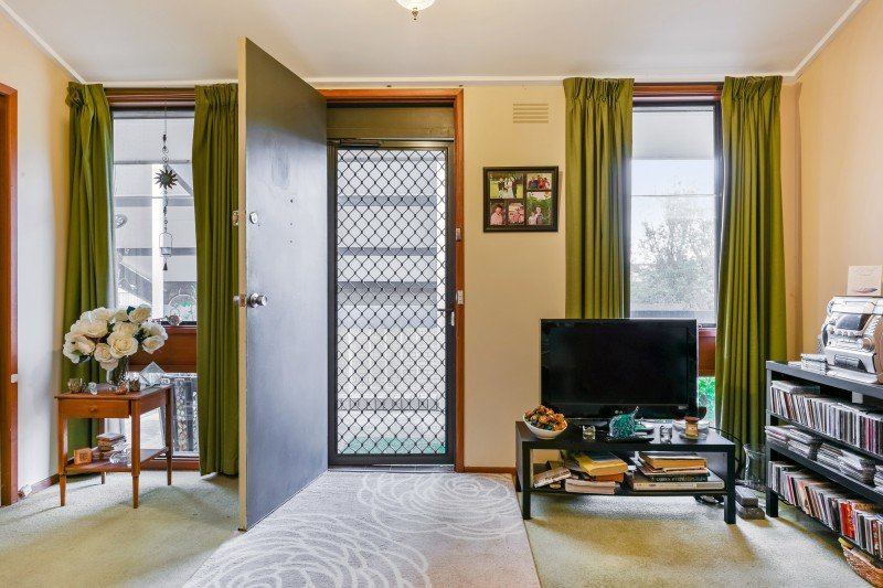 10/22 Craigie Road, Newtown image 3