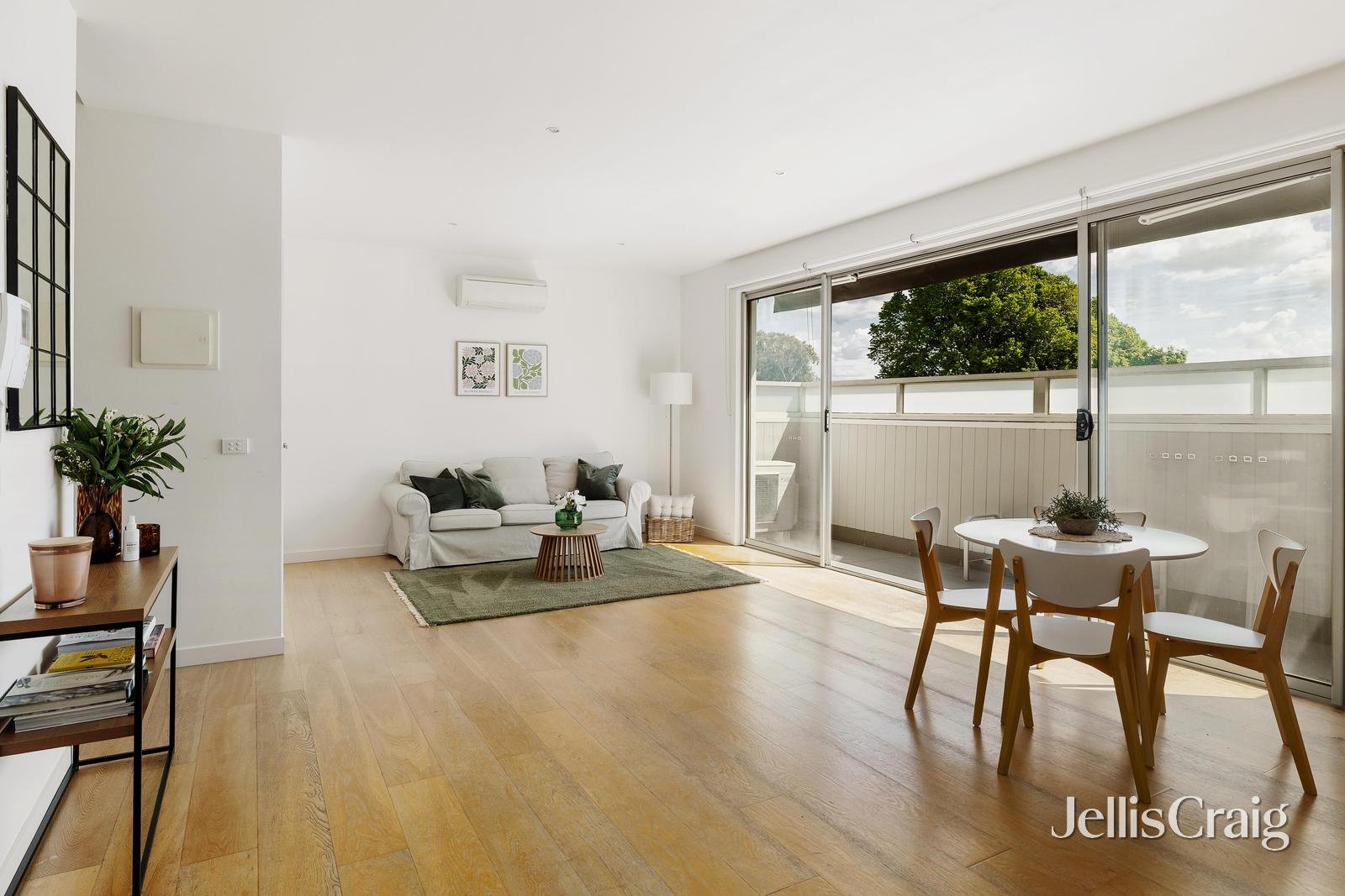 10/22 Wattle Road, Hawthorn image 3