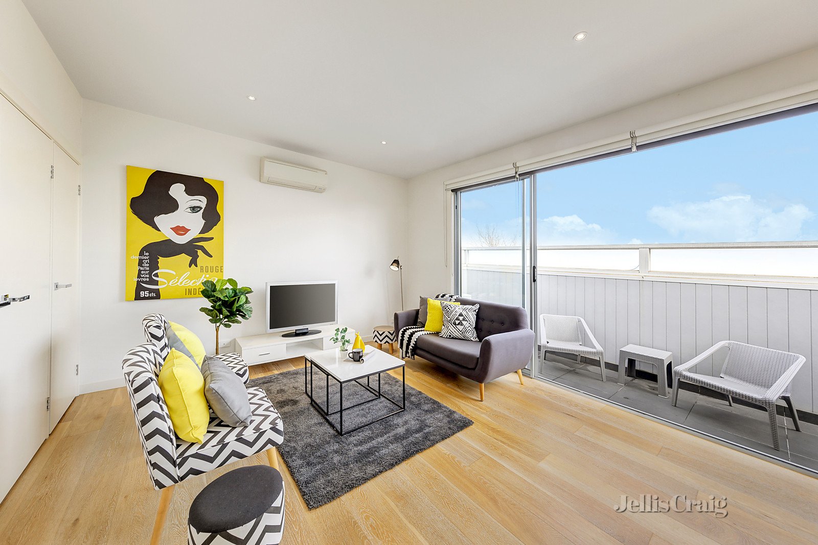 10/22 Wattle Road, Hawthorn image 1