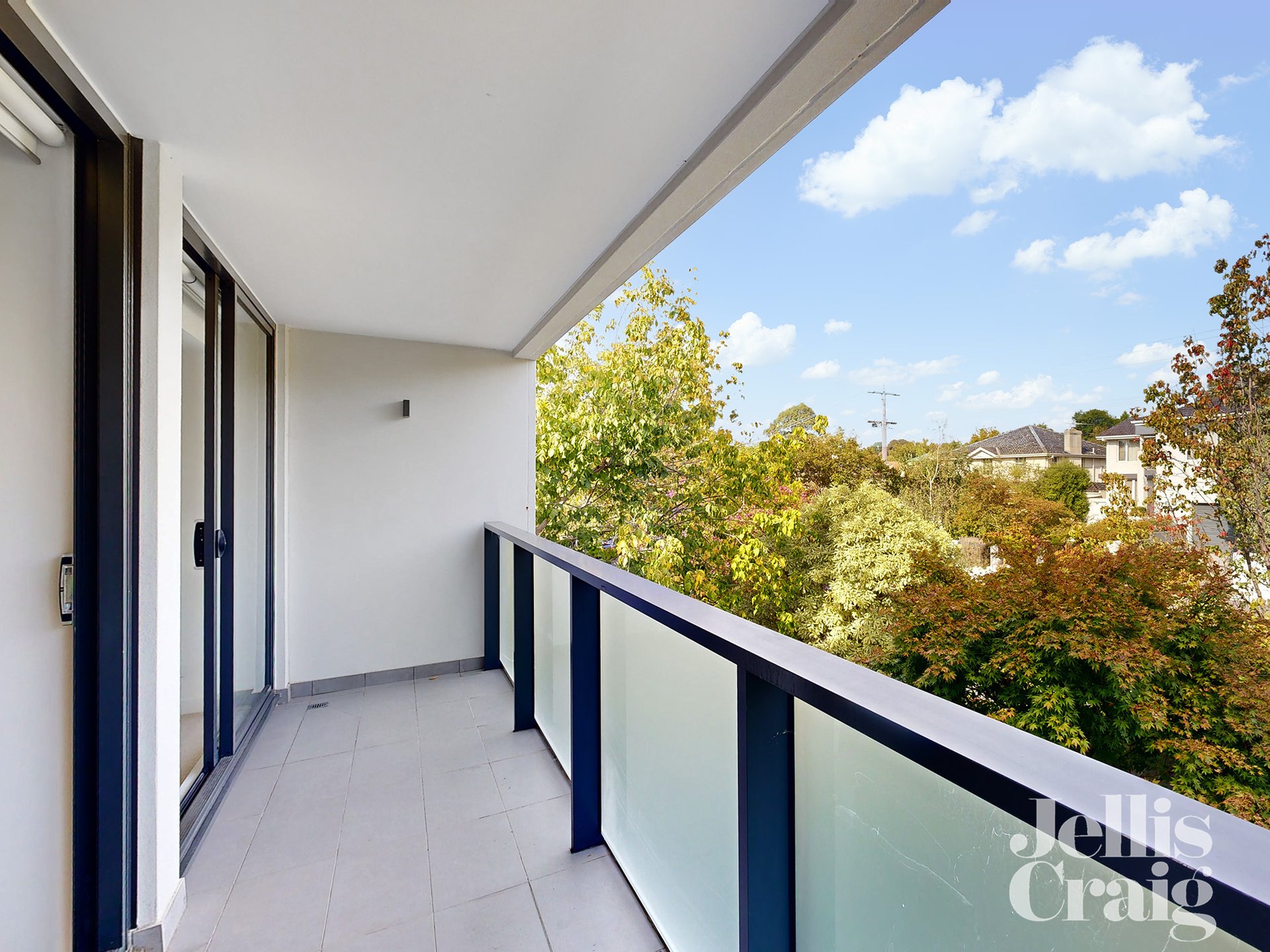 102/20 Weir Street, Balwyn image 10