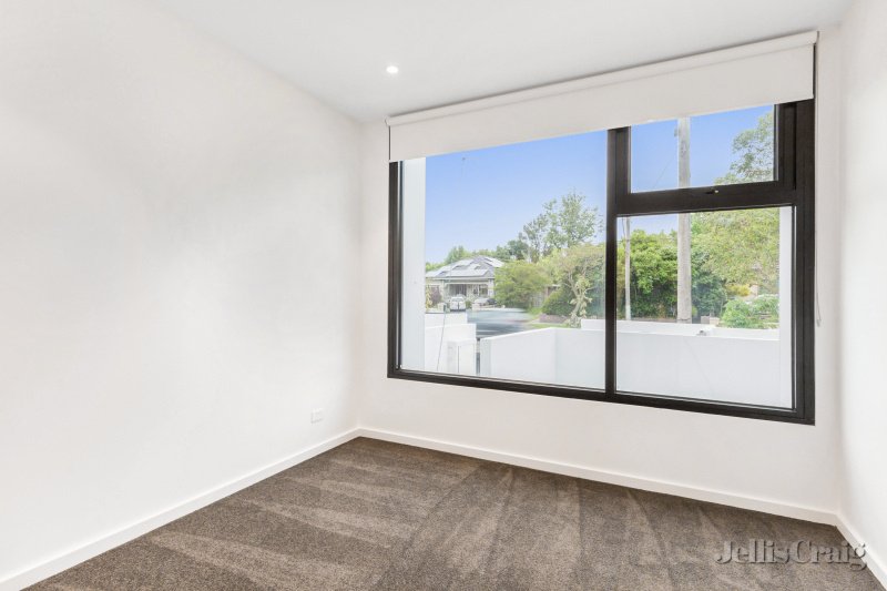 102/2053-2055 Malvern Road, Malvern East image 4