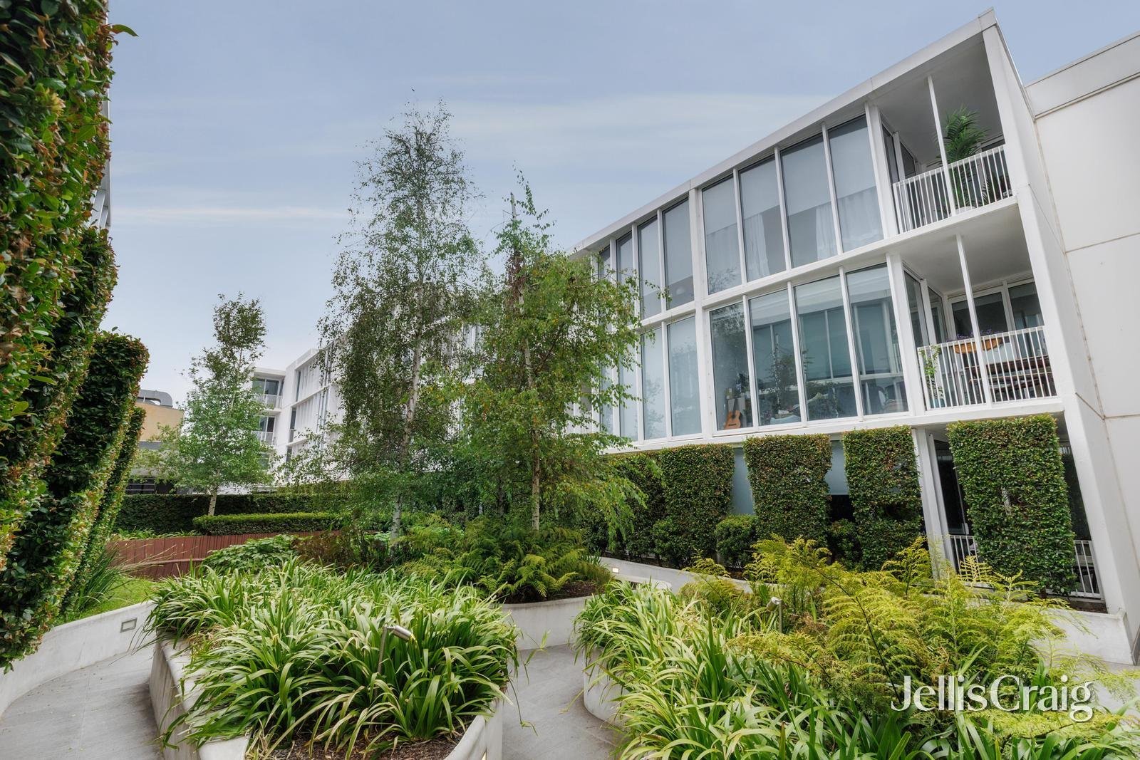 102/209 Bay Street, Brighton image 2