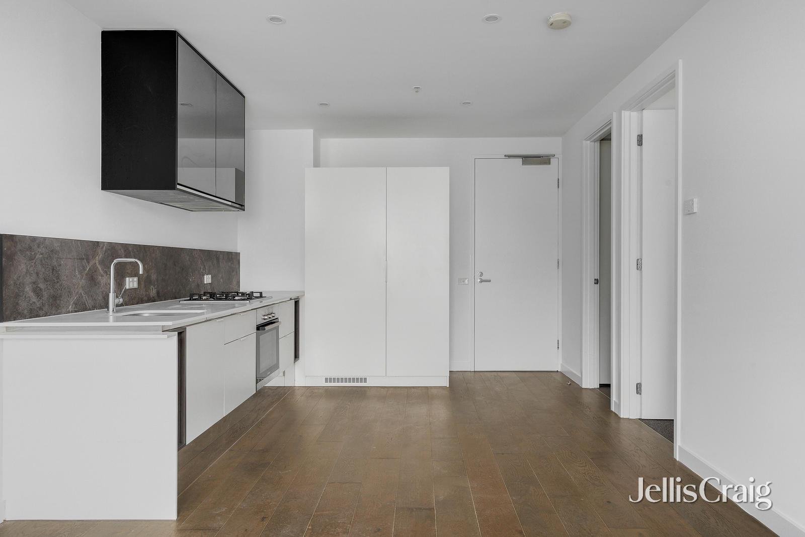 102/209 Bay Street, Brighton image 10