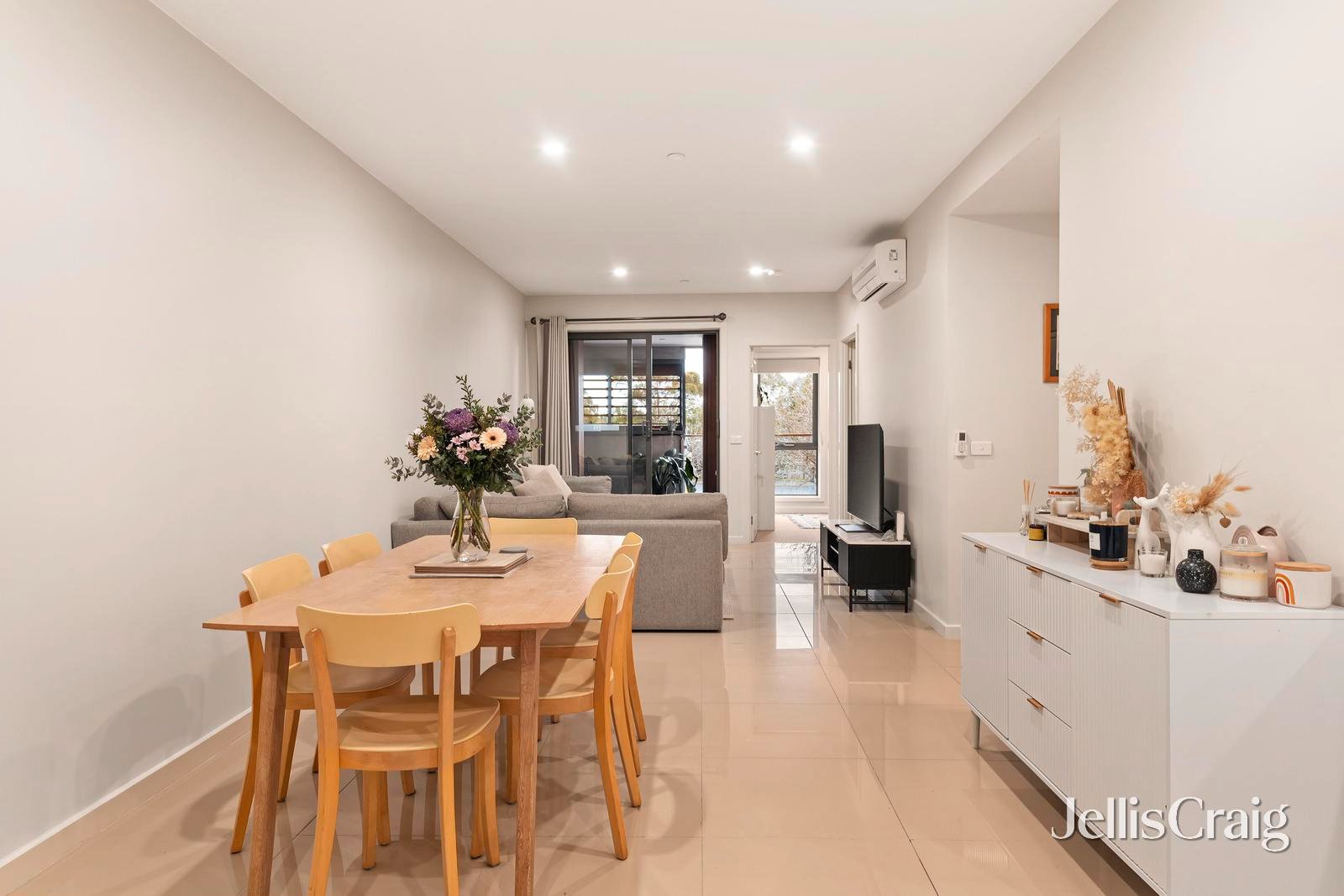 102/211 Mt Dandenong Road, Croydon image 6