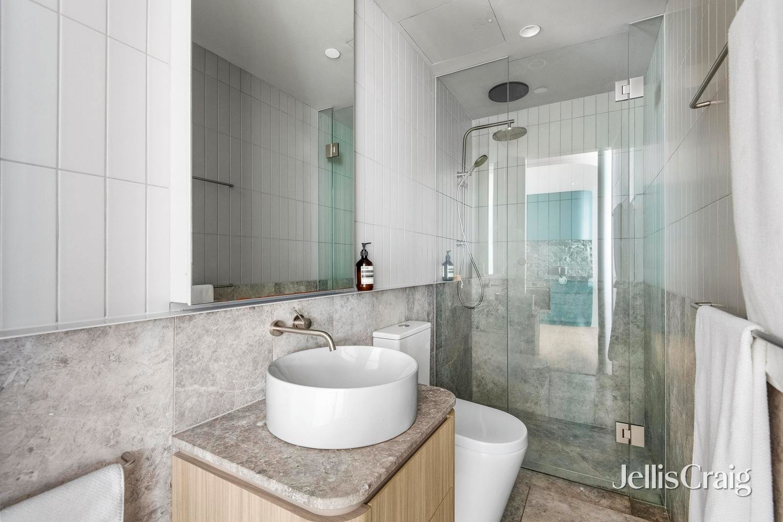 102/231 Napier Street, Fitzroy image 8