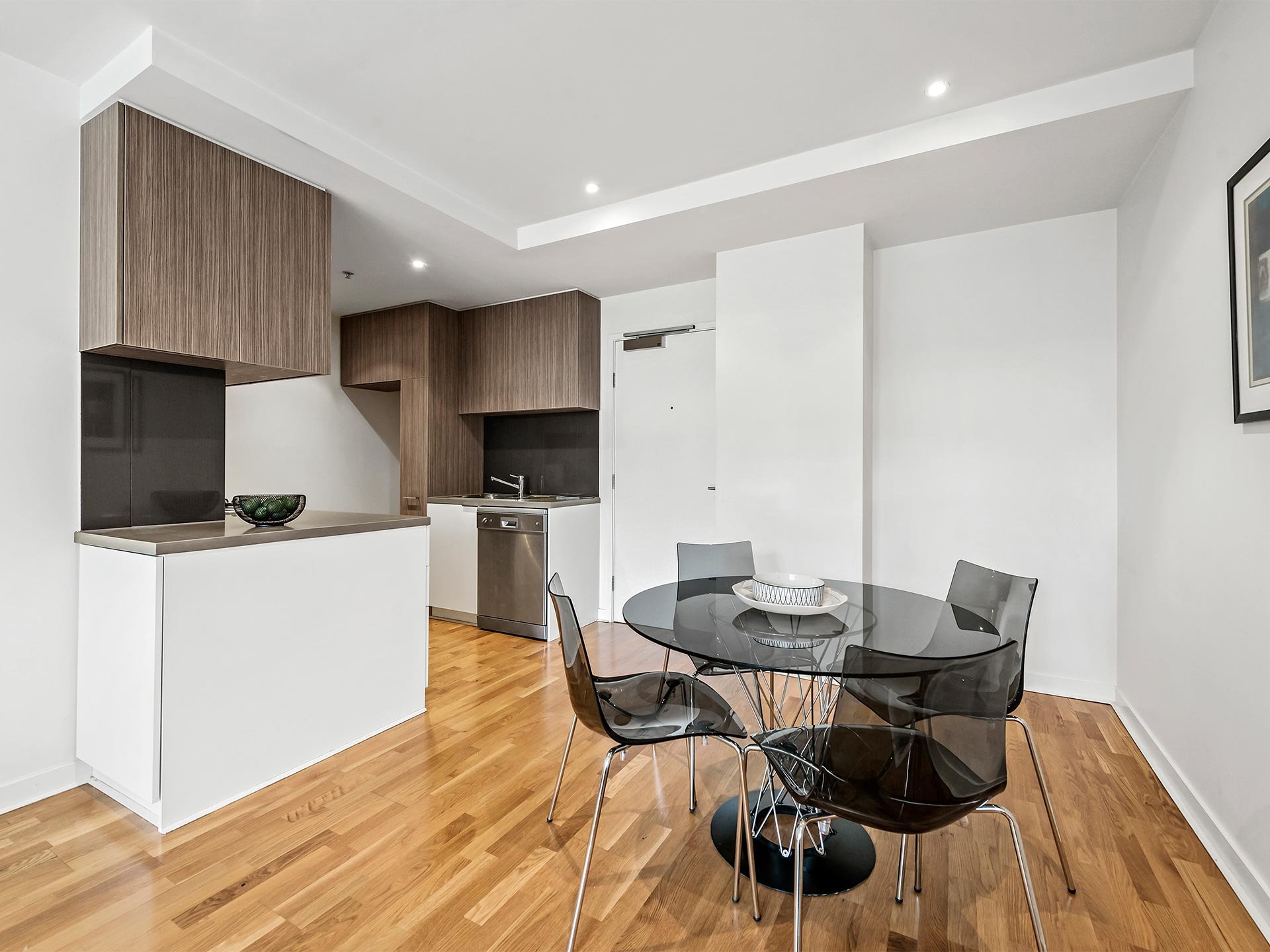 102 / 232 Rouse Street PORT MELBOURNE