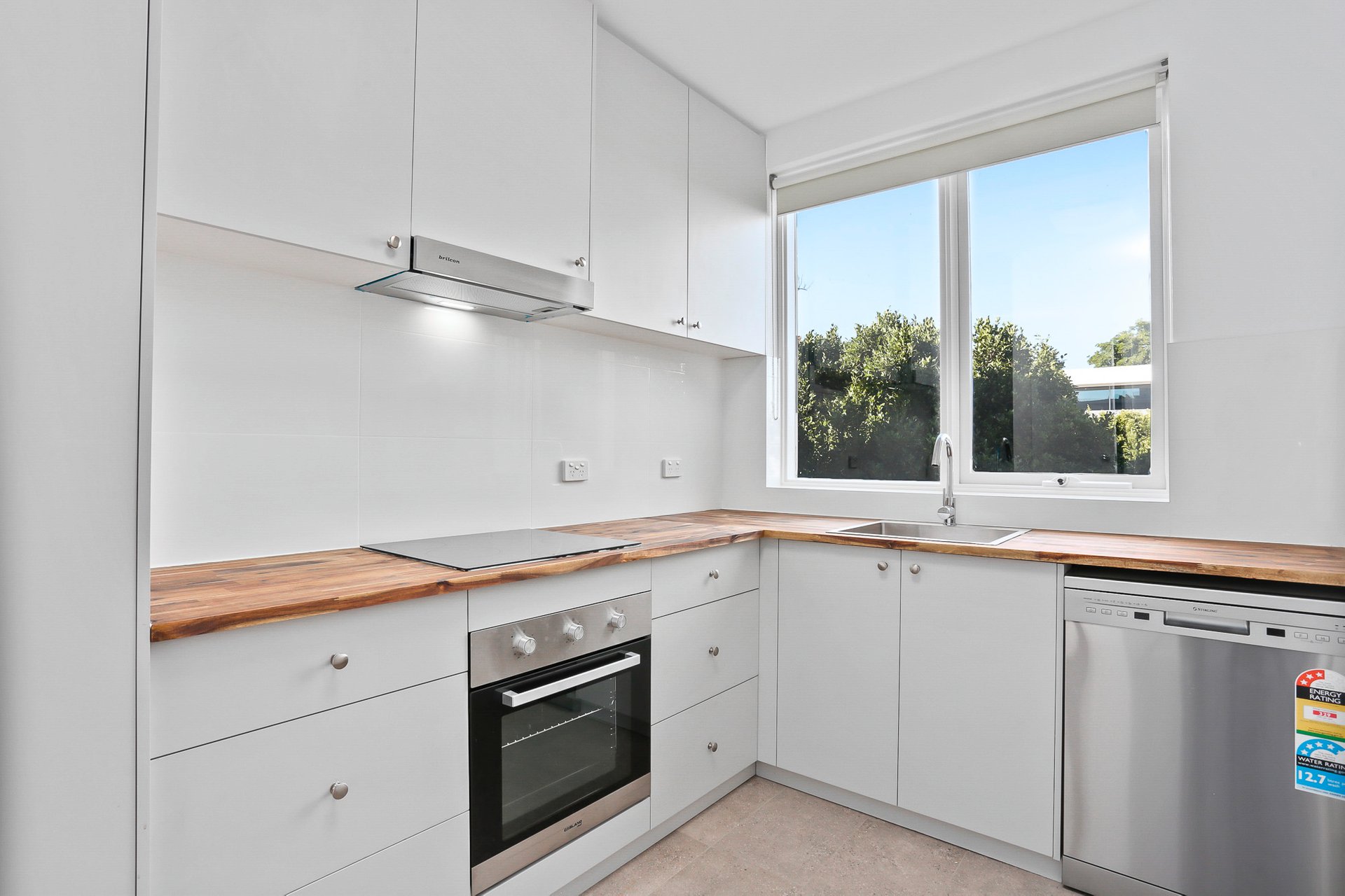 Property Gallery Thumbnail 5