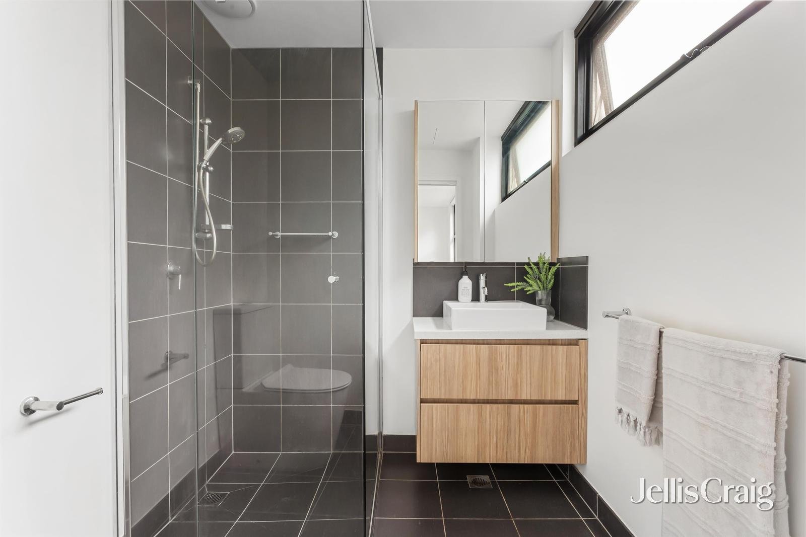 102/257 Neerim Road, Carnegie image 10