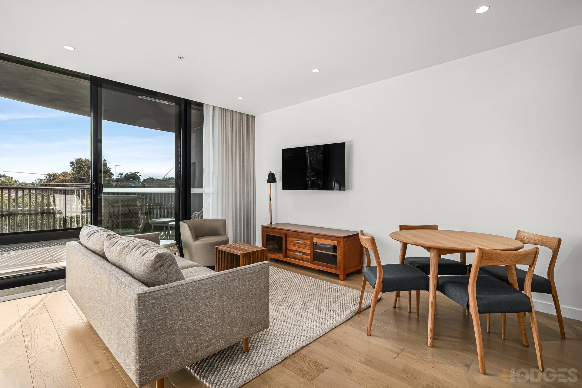 102 / 28 Linacre Road Hampton