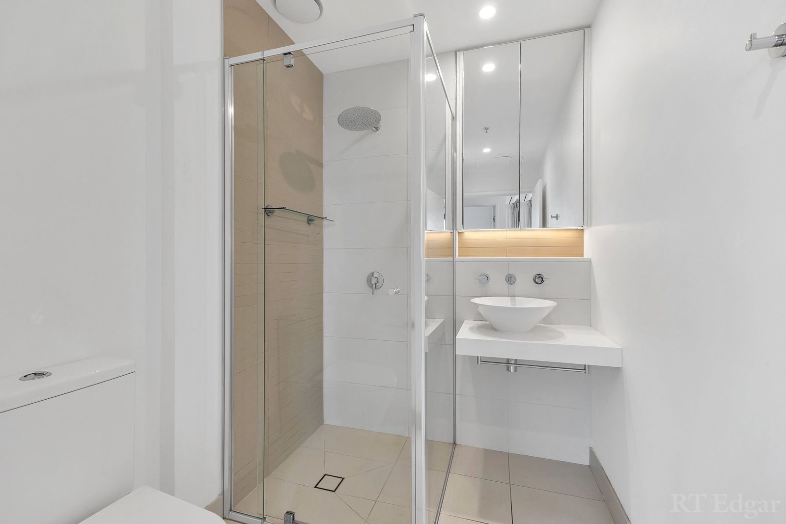 Property Gallery Thumbnail 5