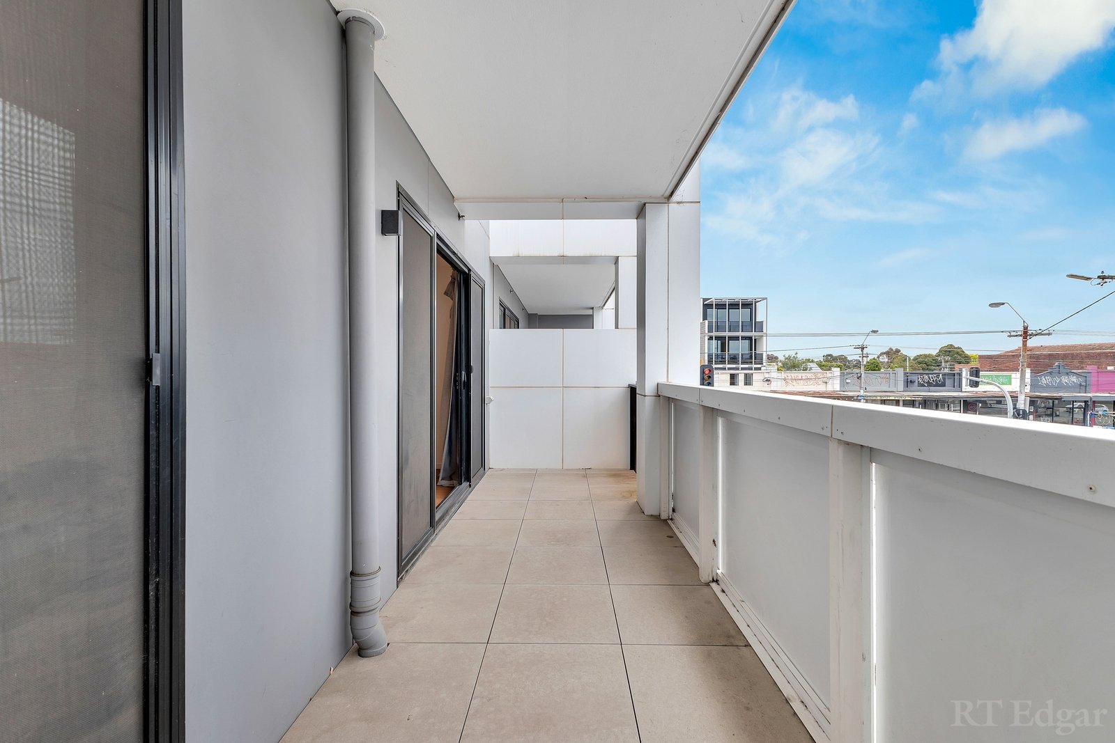 Property Gallery Thumbnail 8