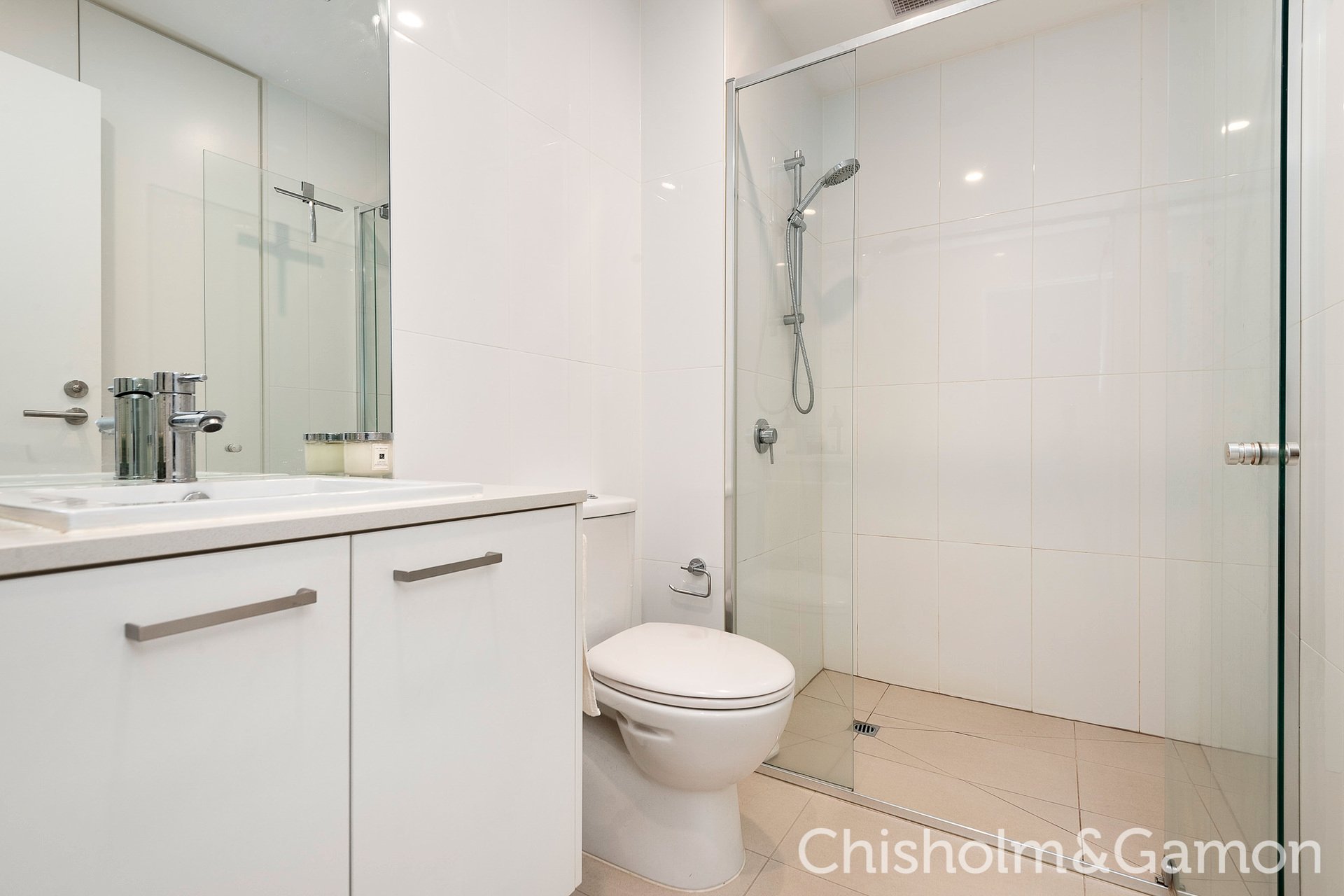 102/356 Barkly Street, Elwood image 9