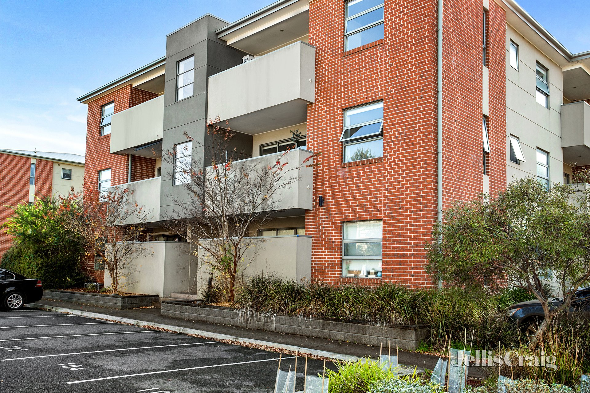 102/38 Rowell Drive, Mernda image 1