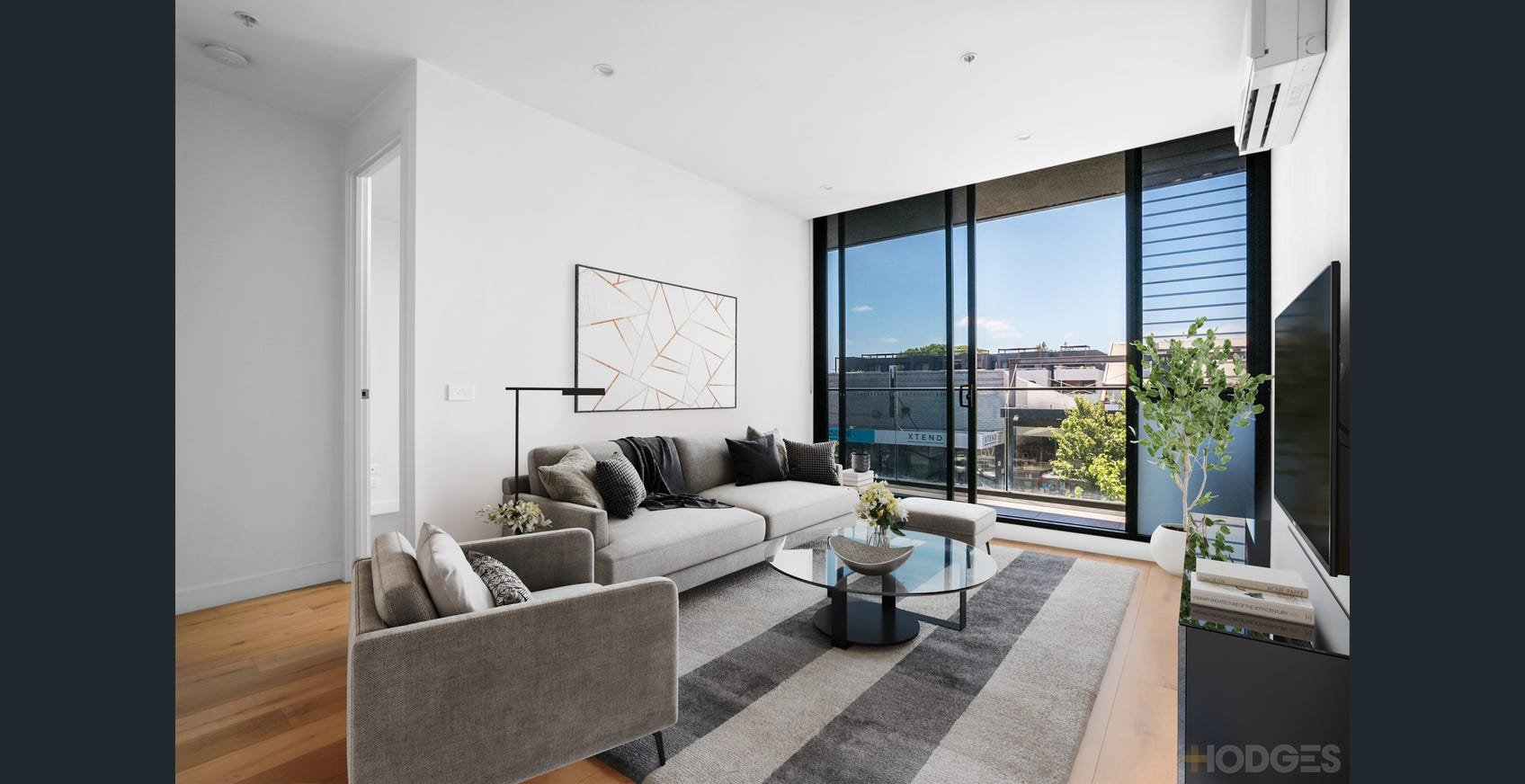 102/427 Hampton Street Hampton