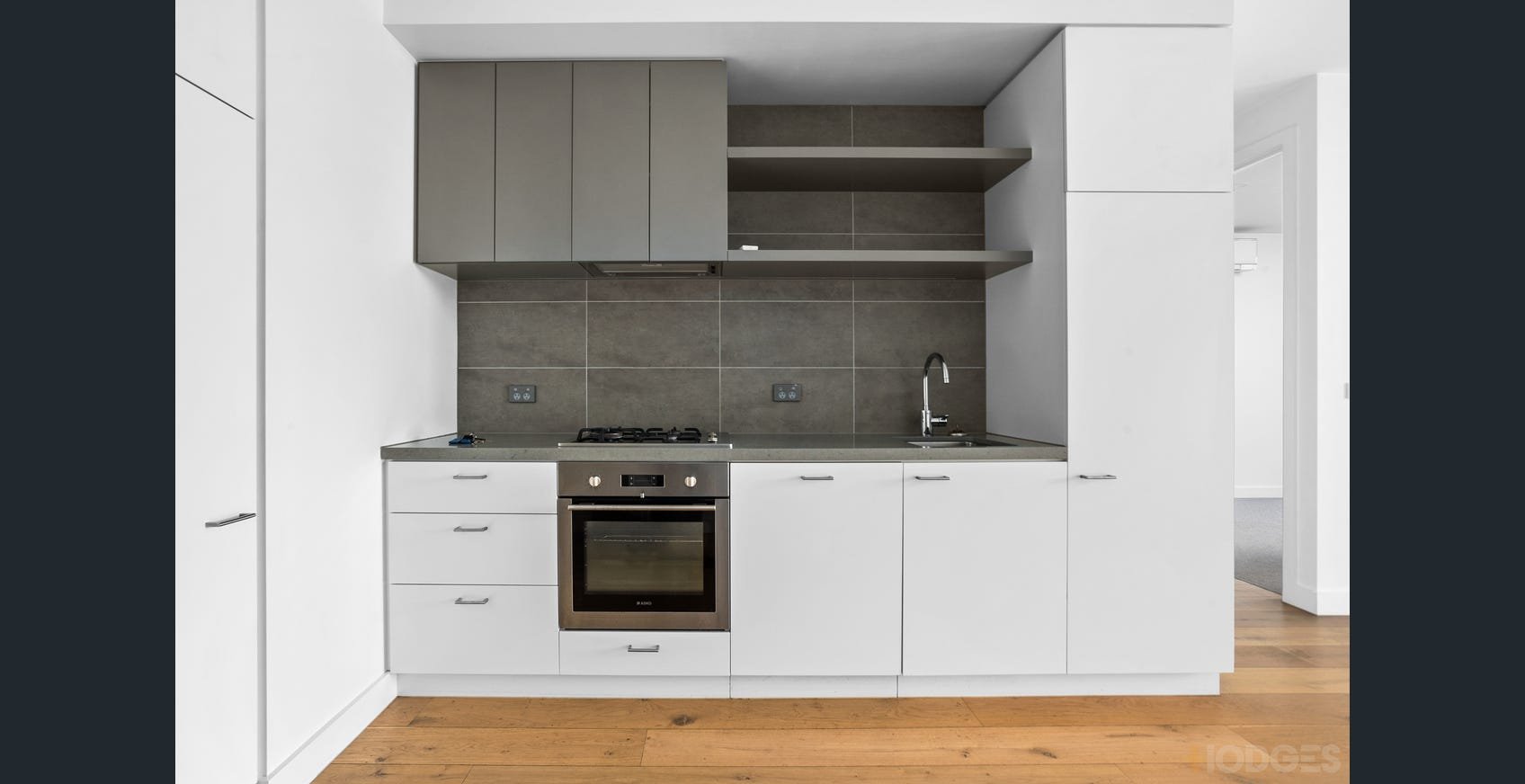 102/427 Hampton Street Hampton