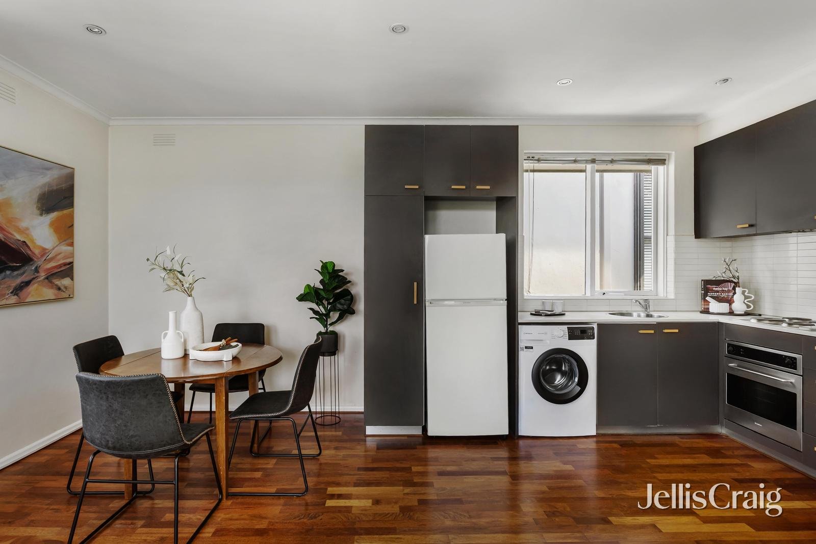 10/25 Isabella Grove, Hawthorn image 3