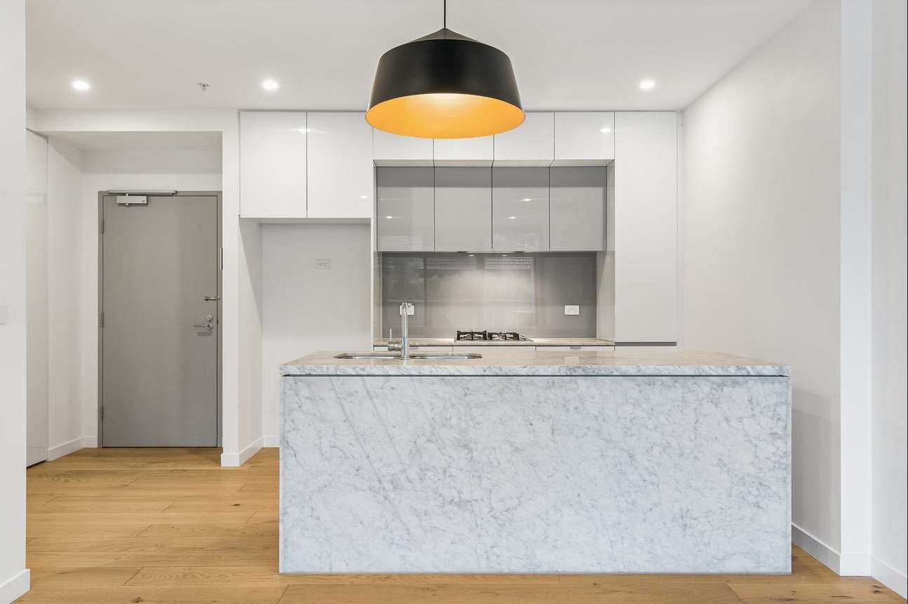 102/5 Sovereign Point Court, Doncaster image 2