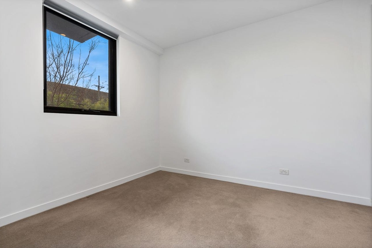 102/5 Sovereign Point Court, Doncaster image 5