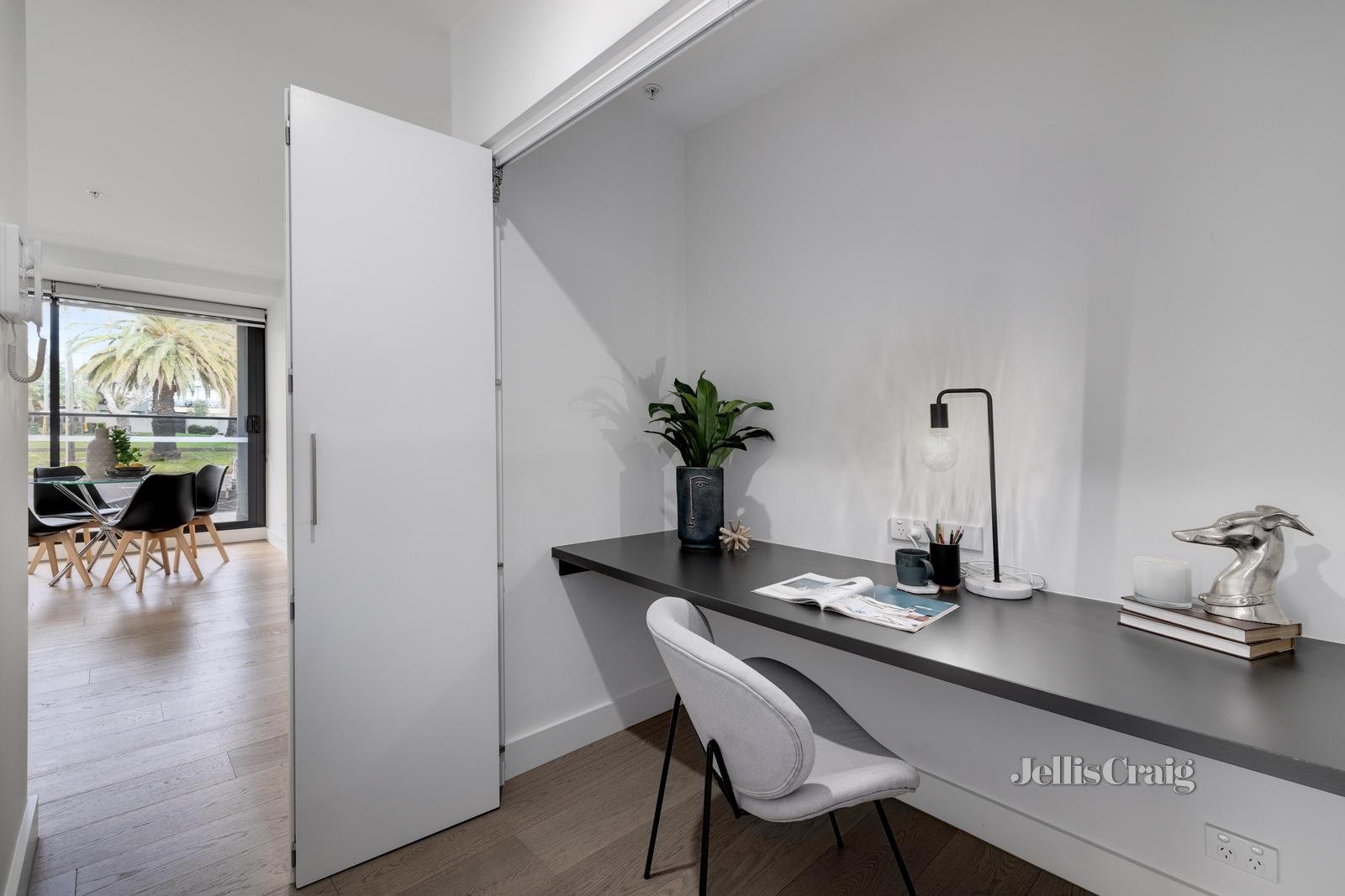 102/523 Dandenong Road, Armadale image 9