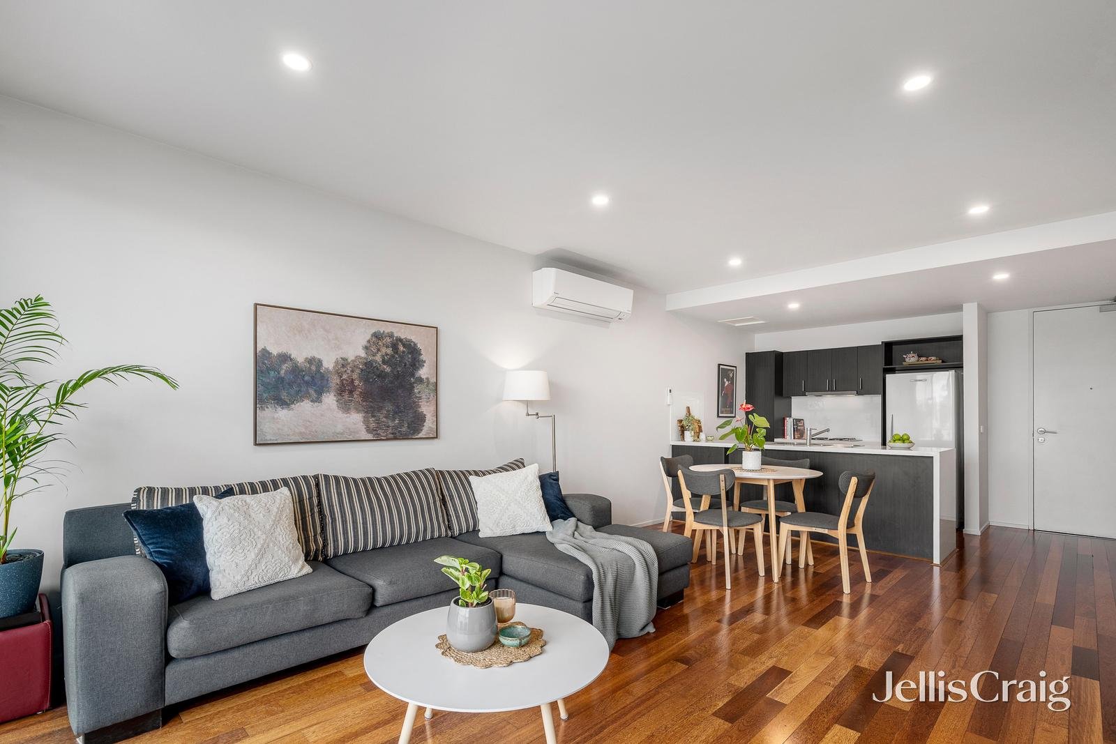 102/54-84 Percy Street, Brunswick image 2
