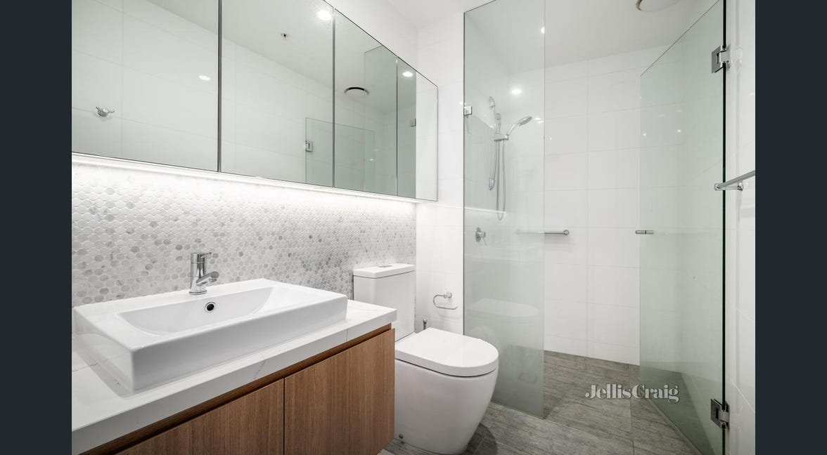 1025/850 Whitehorse Road, Box&nbsp;Hill image 5