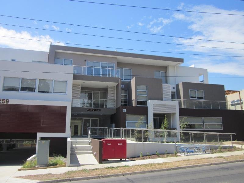 10/259261 Canterbury Road, FOREST HILL VIC 3131