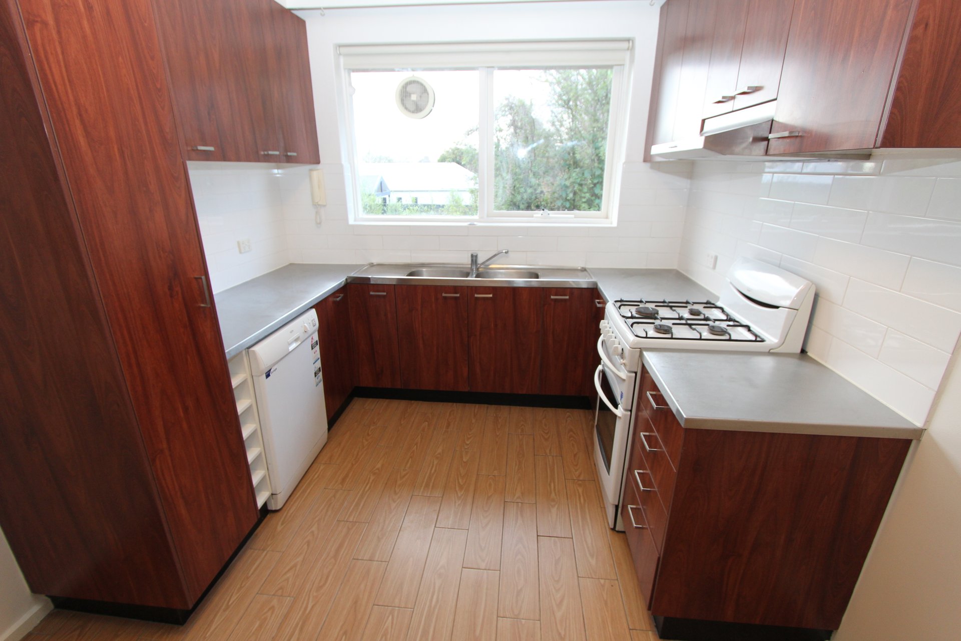 Property Gallery Thumbnail 5