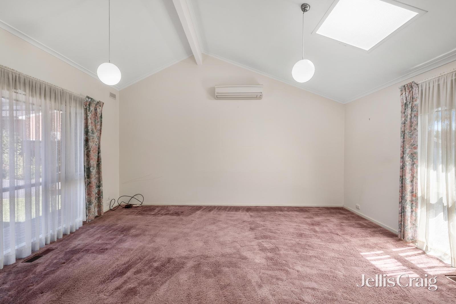 10/26 Jonathan Avenue, Burwood East image 2