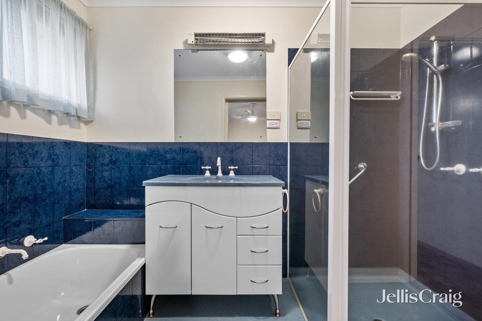 10/26 Jonathan Avenue, Burwood East image 7