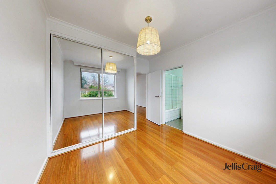 10/26 Pine Avenue, Elwood image 4