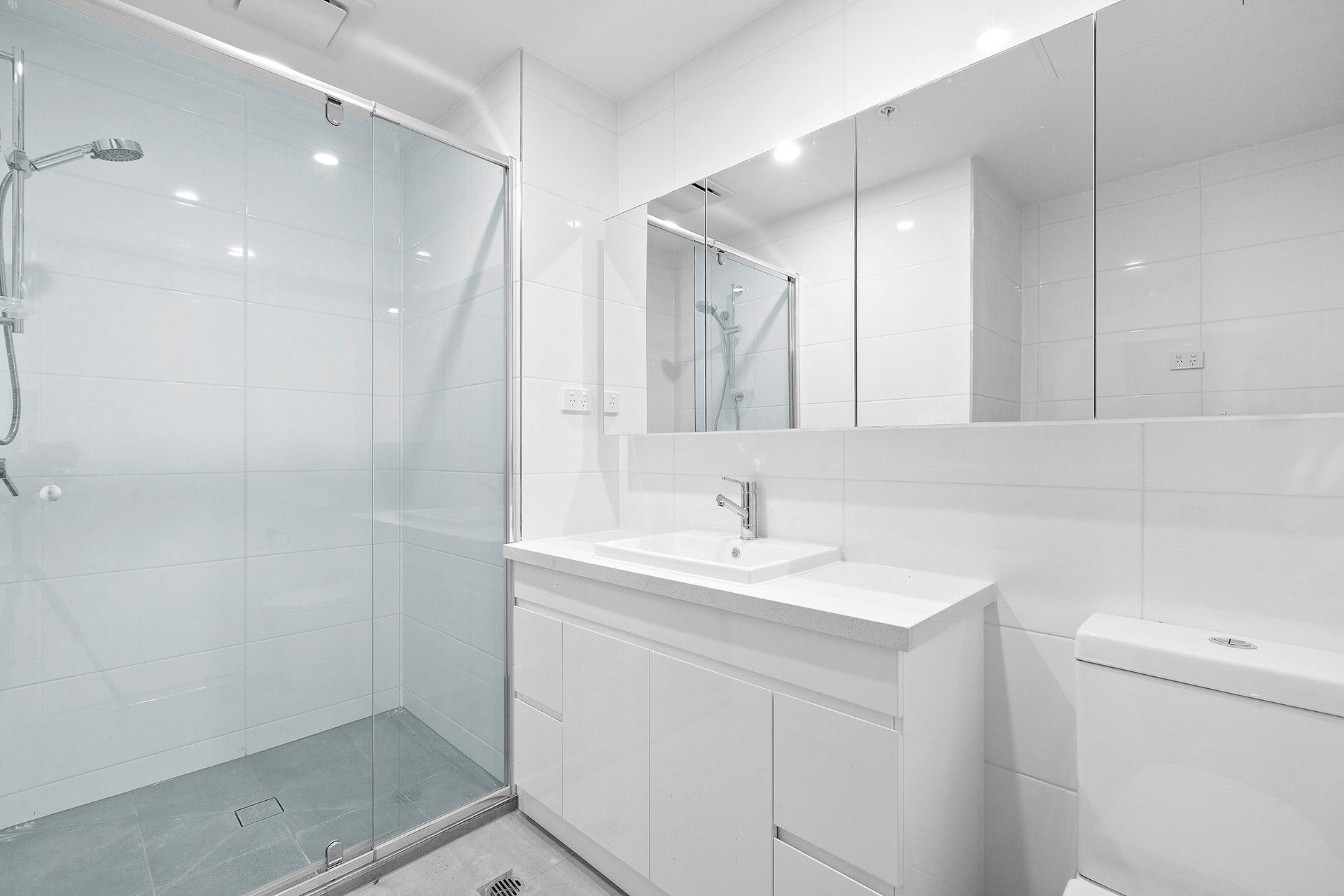 Property Gallery Thumbnail 6