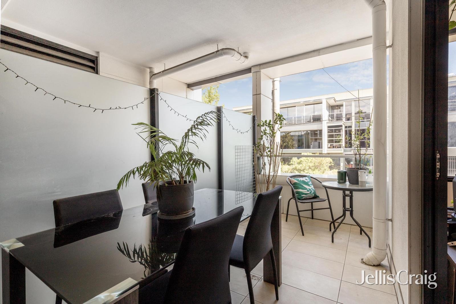 102/629 Canterbury Road, Surrey&nbsp;Hills image 6