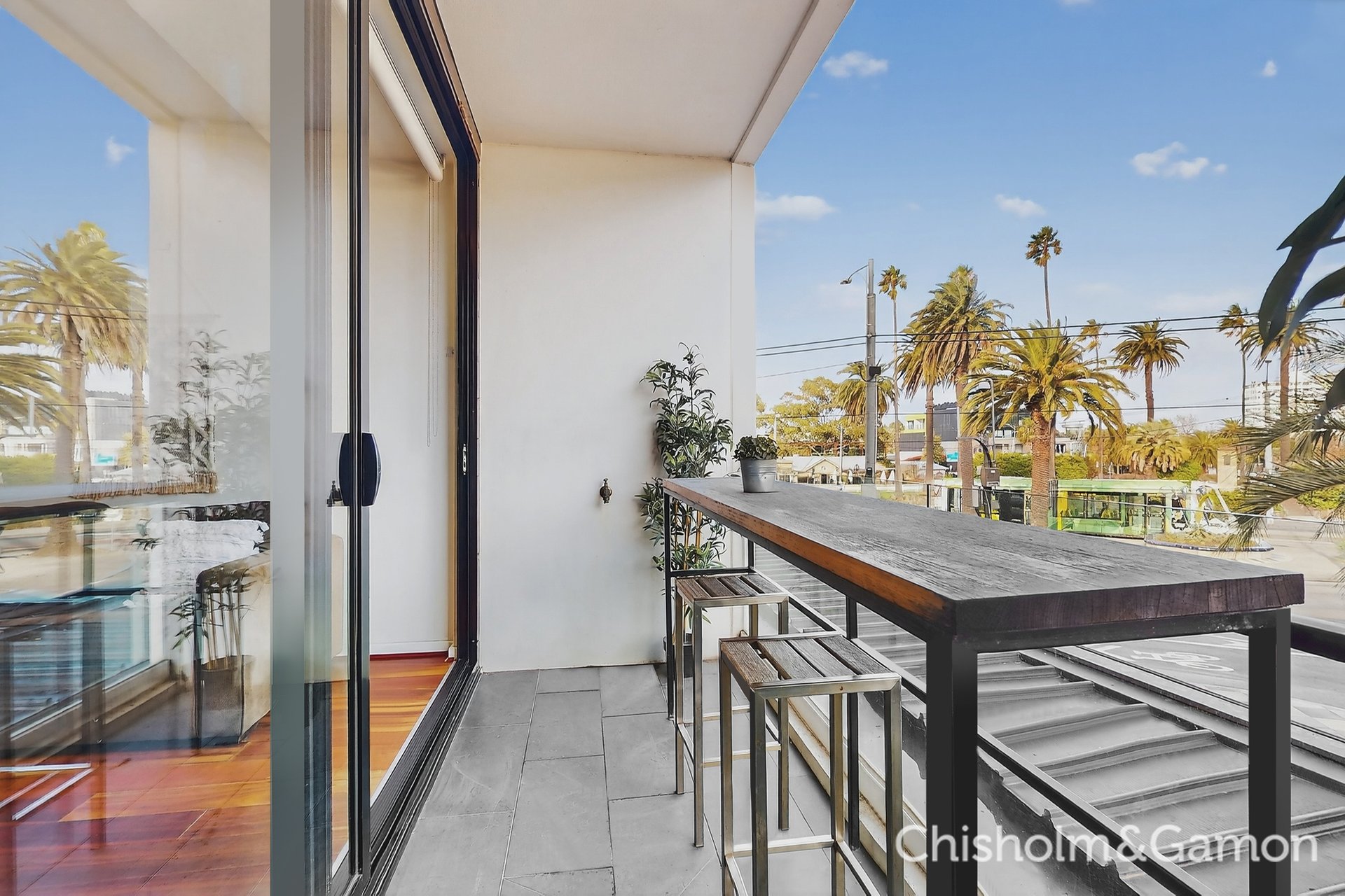 102/68 Acland Street, St Kilda image 9