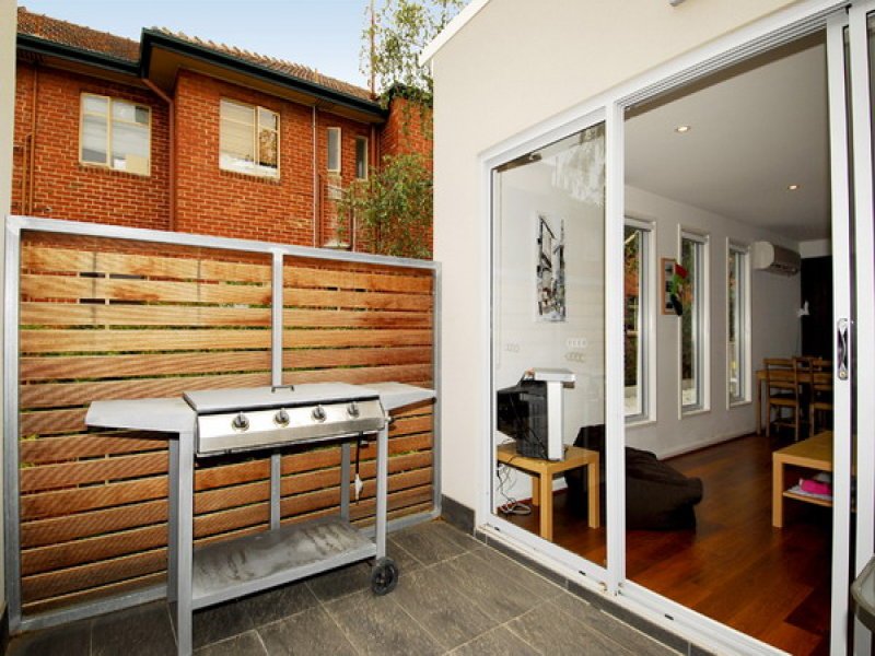 10/27 Charnwood Road, St Kilda image 6