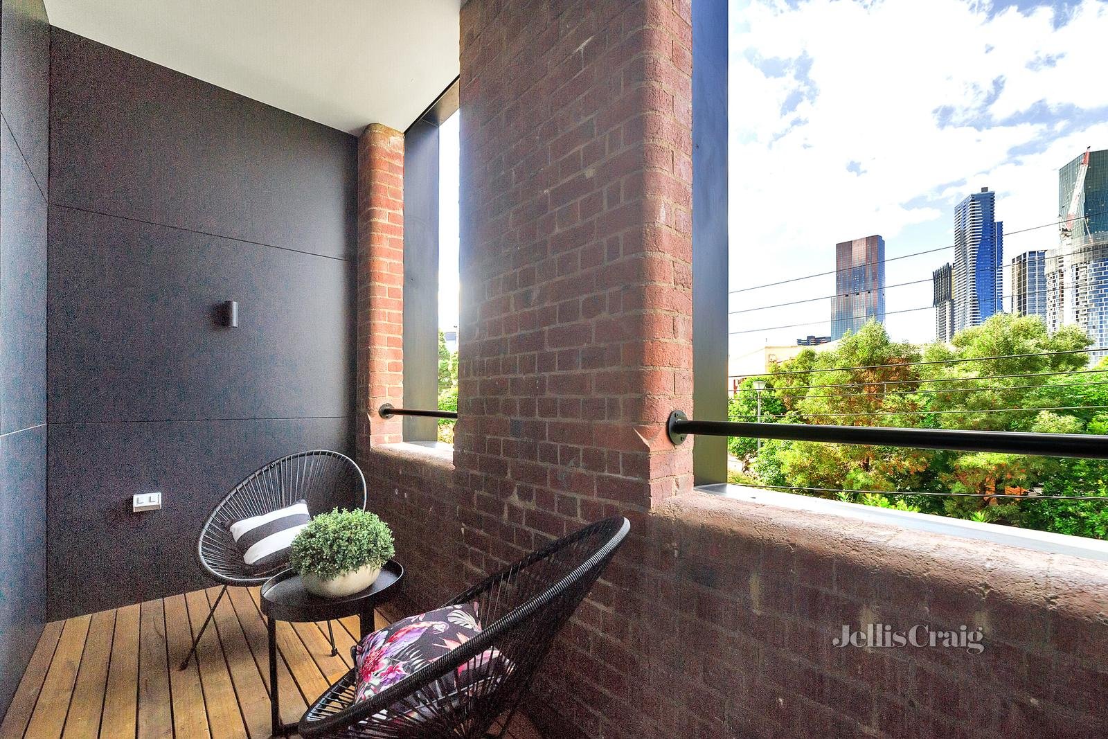 102/7 Howard Street, West Melbourne image 7