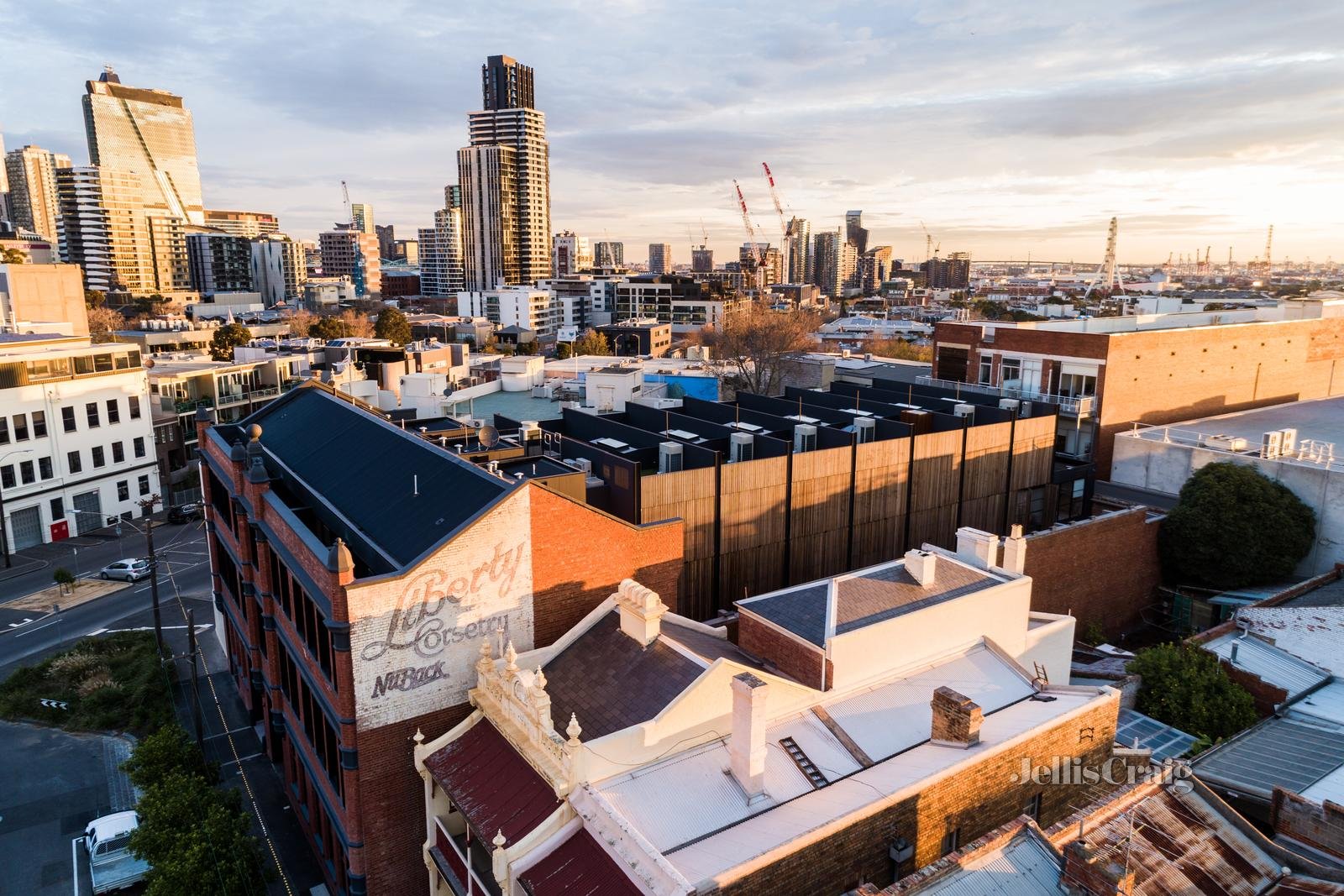 102/7 Howard Street, West Melbourne image 15