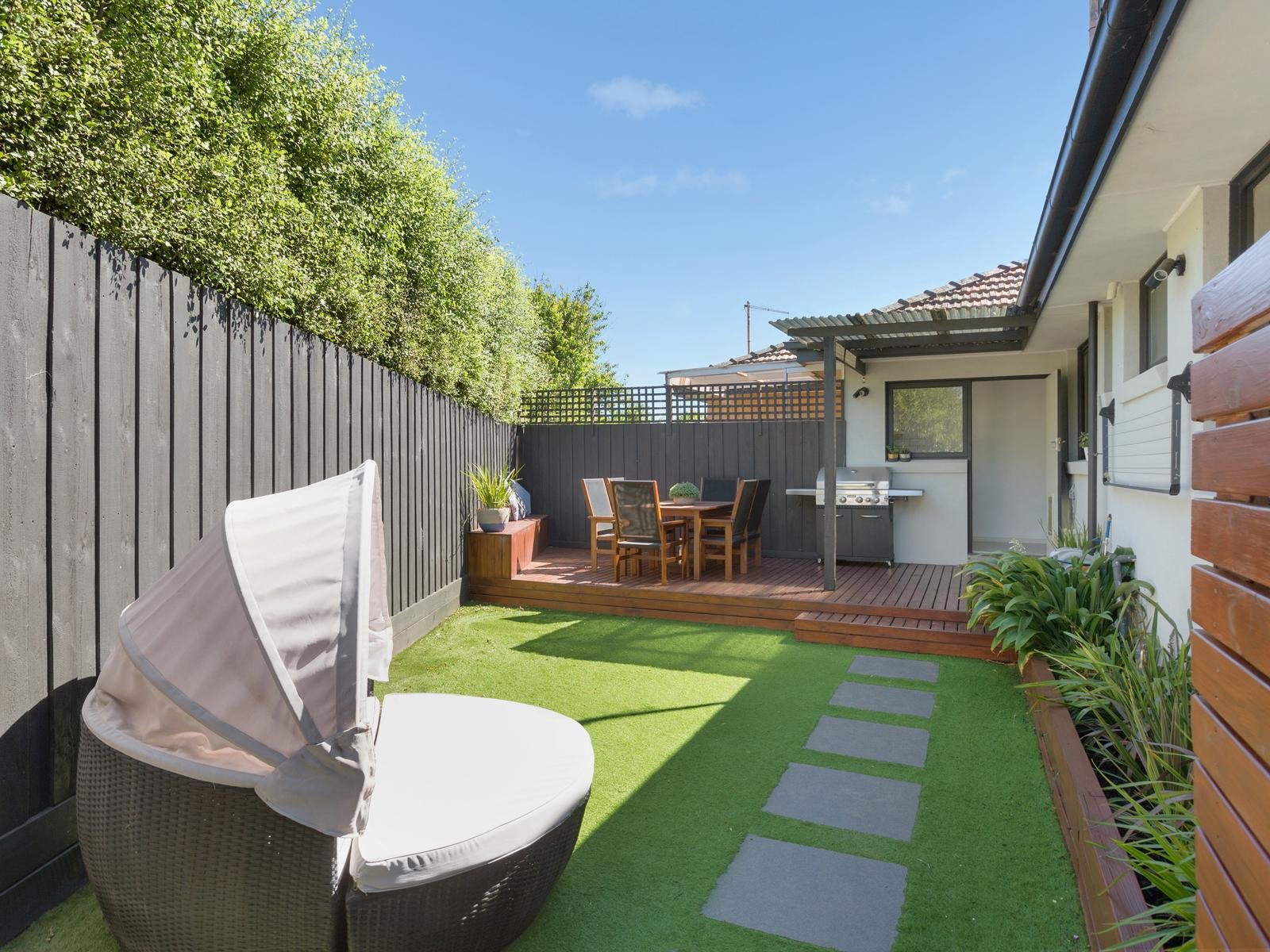 10/27 Patterson Road, Bentleigh image 10