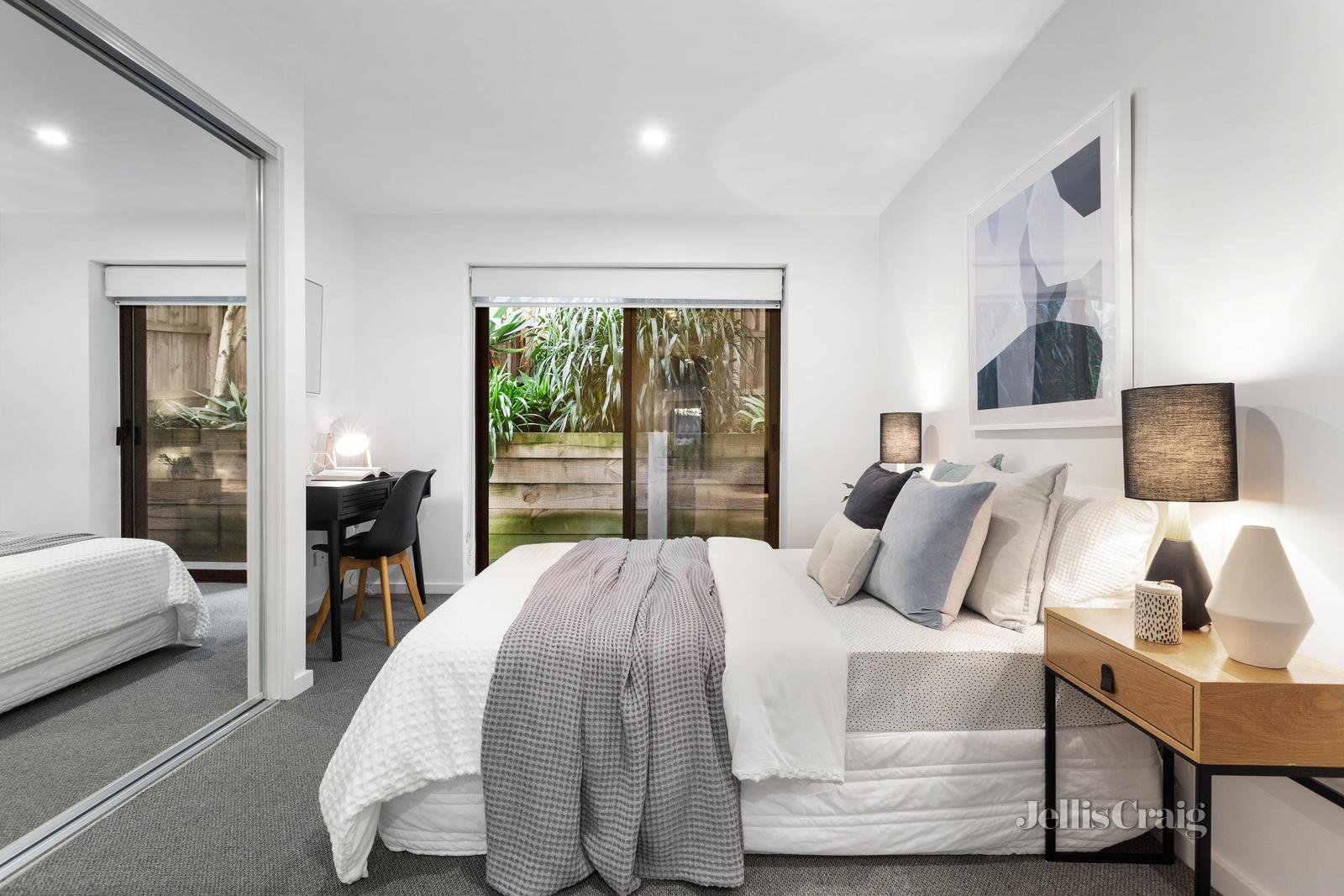 102/766 Whitehorse Road, Mont Albert image 5