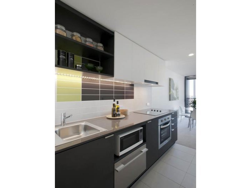 102/815 Bourke ST, Docklands