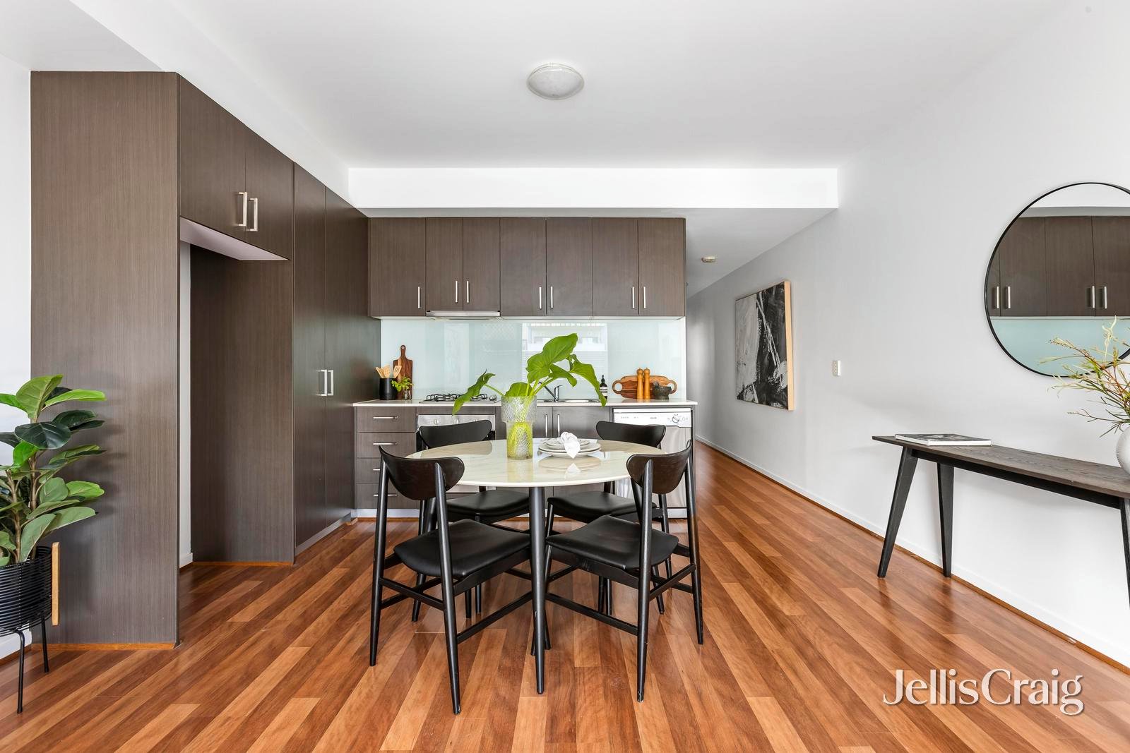 102/82 Epping Road, Epping image 2
