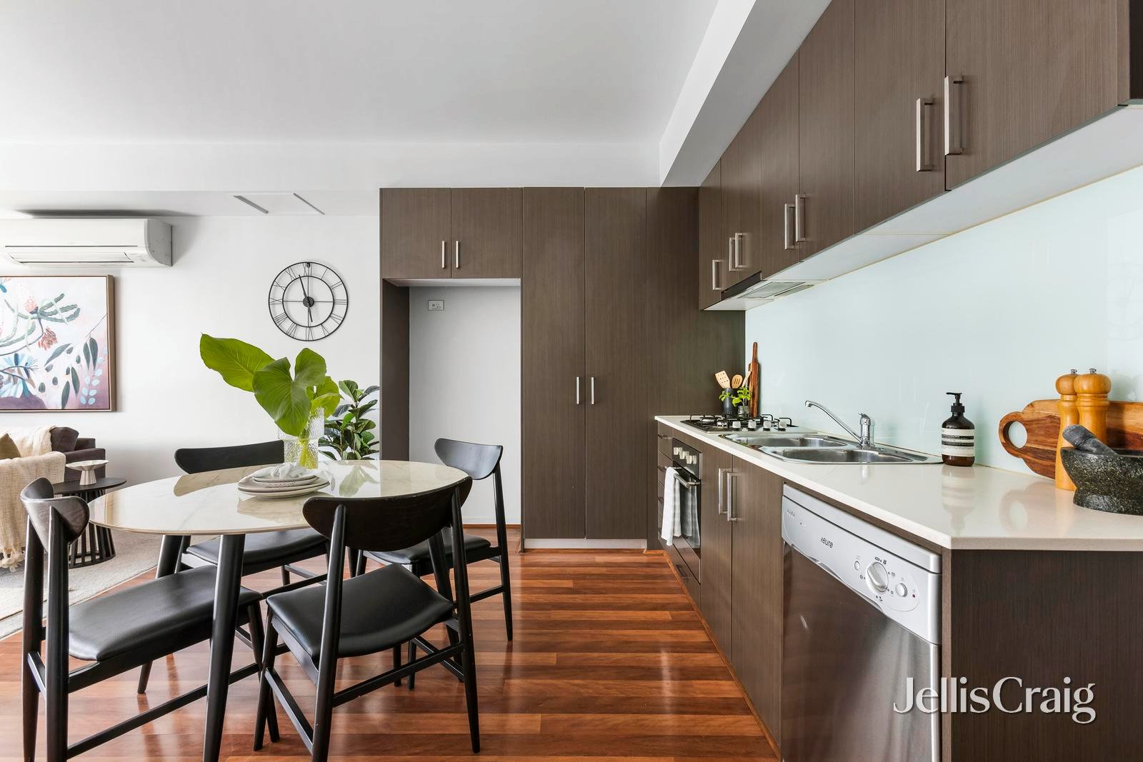 102/82 Epping Road, Epping image 3