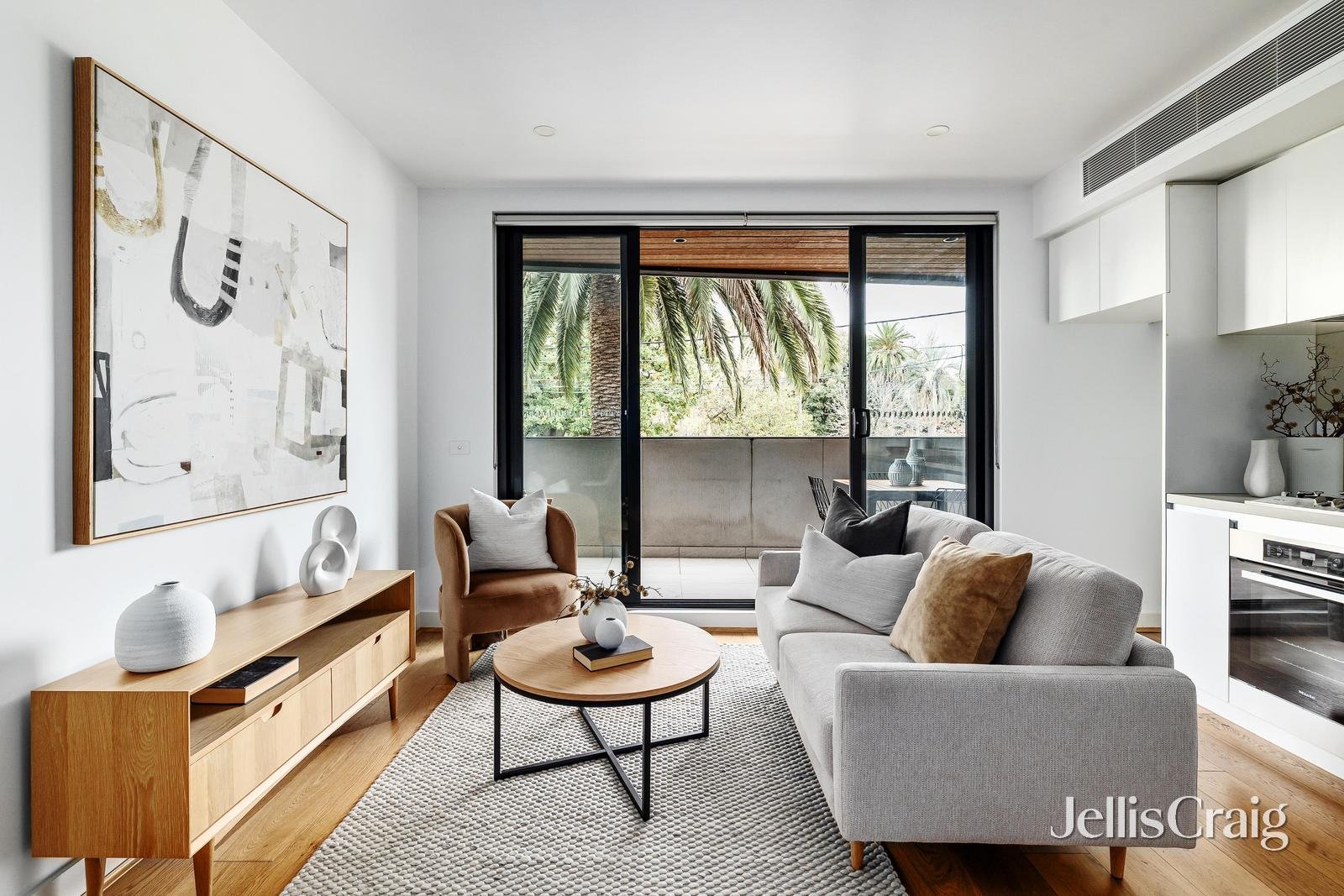 102/92 Hawthorn Road, Caulfield&nbsp;North image 2