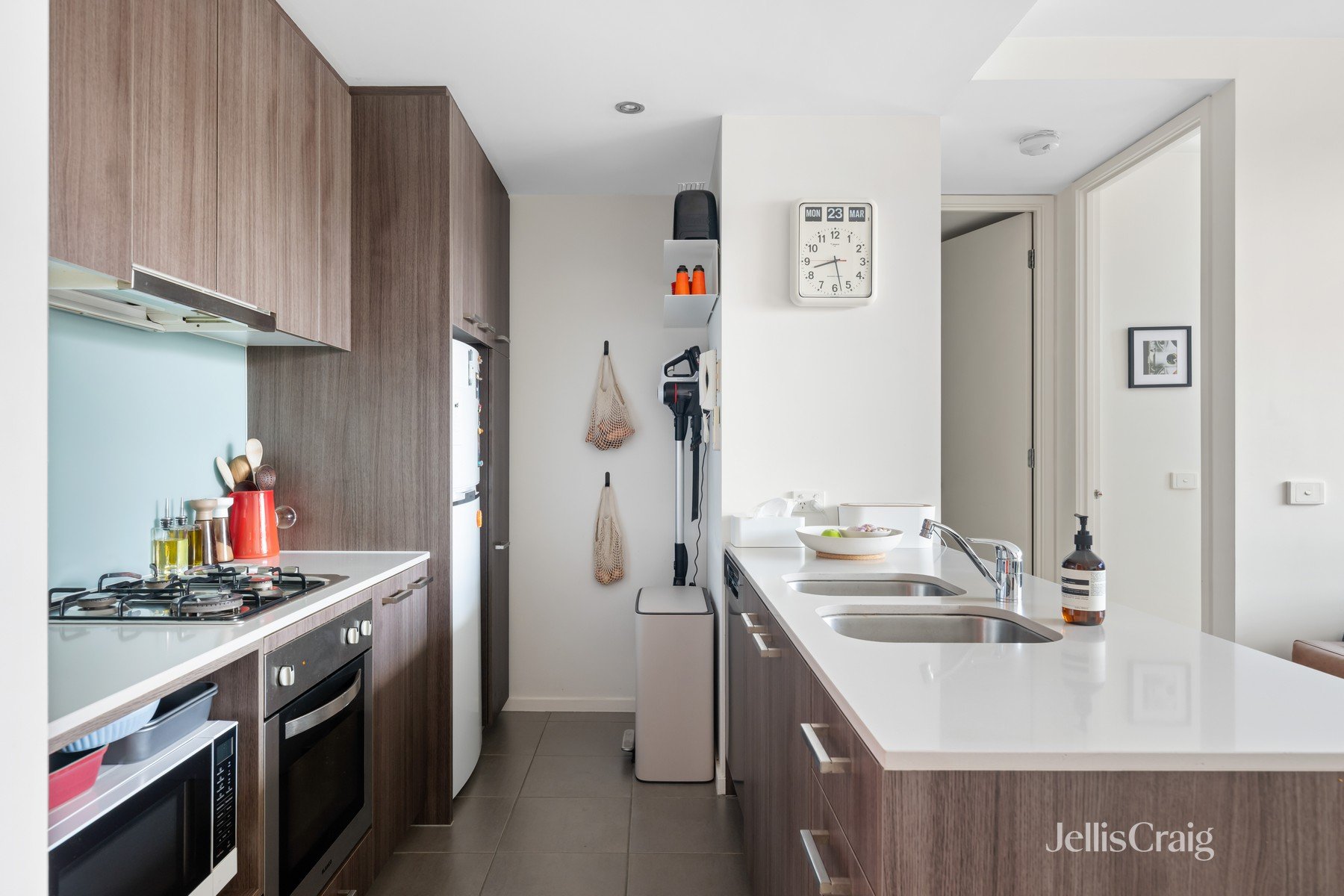 102/96 Charles Street, Fitzroy image 3