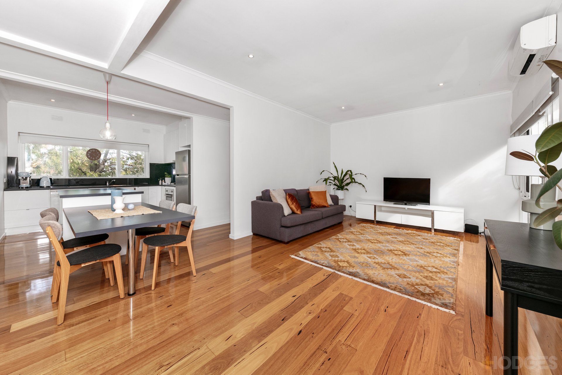 10 / 297 St Kilda Street Brighton