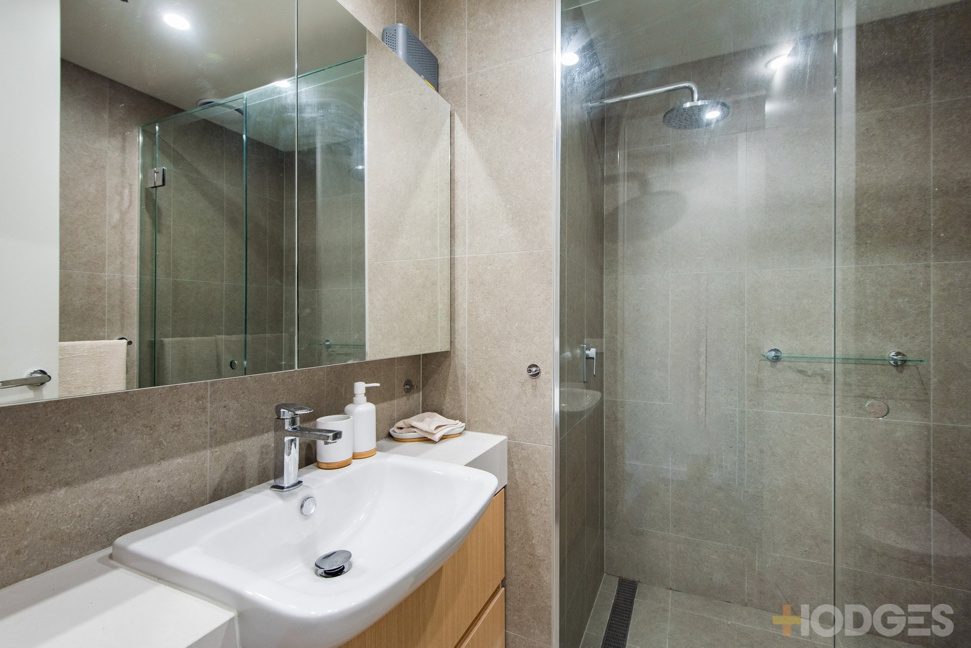 102 / 9B Remington Drive Highett