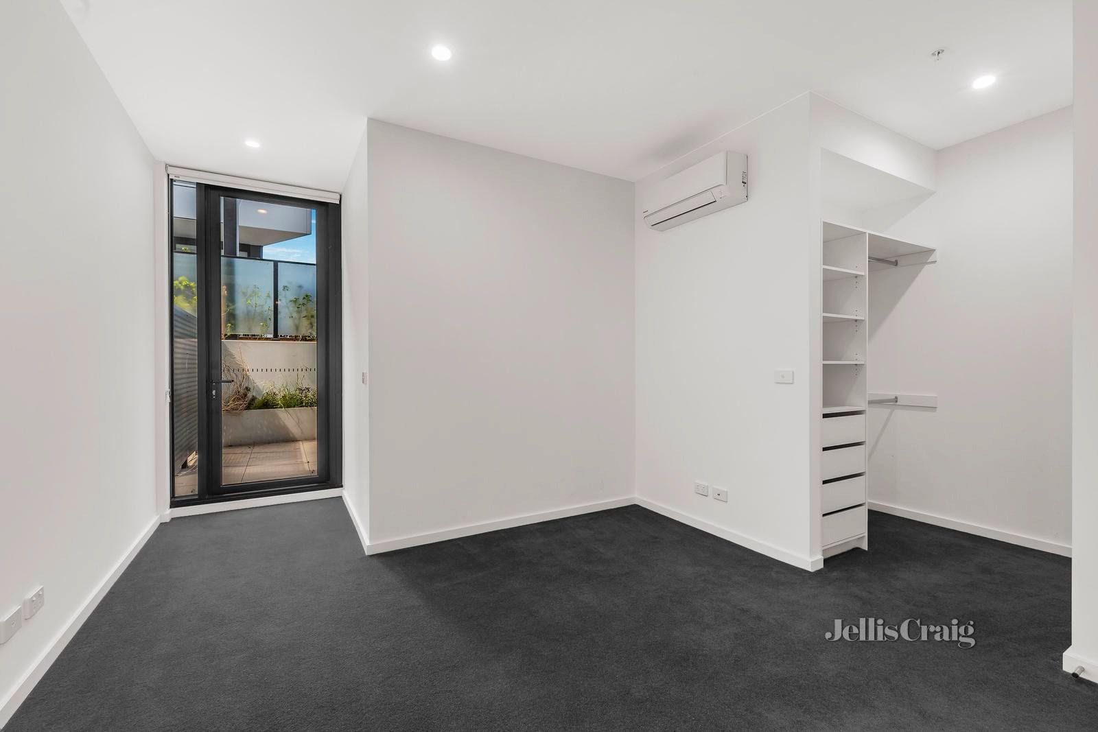 102c/166 Whitehorse Road, Blackburn image 4