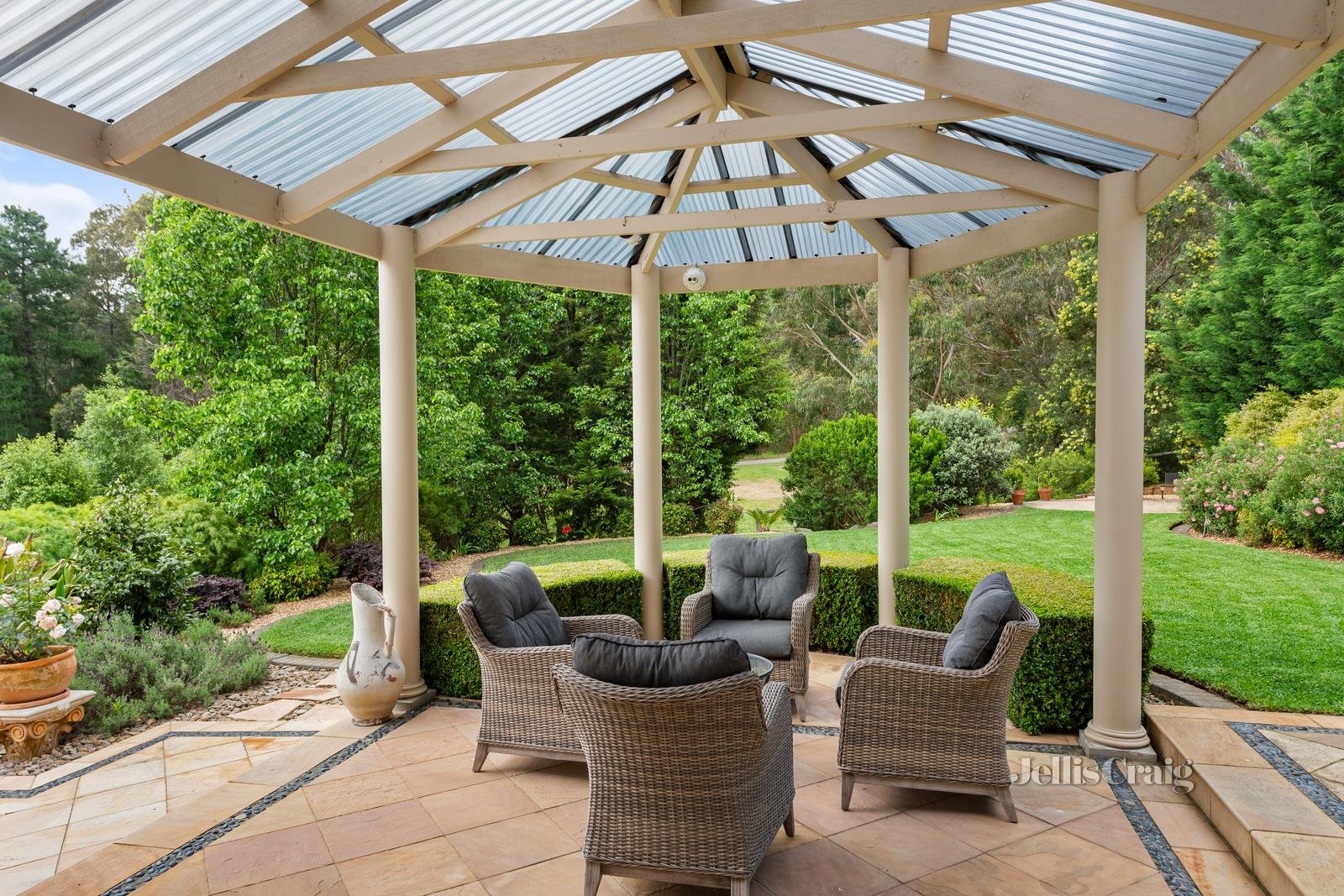 103 Kalbar Road, Eltham image 13