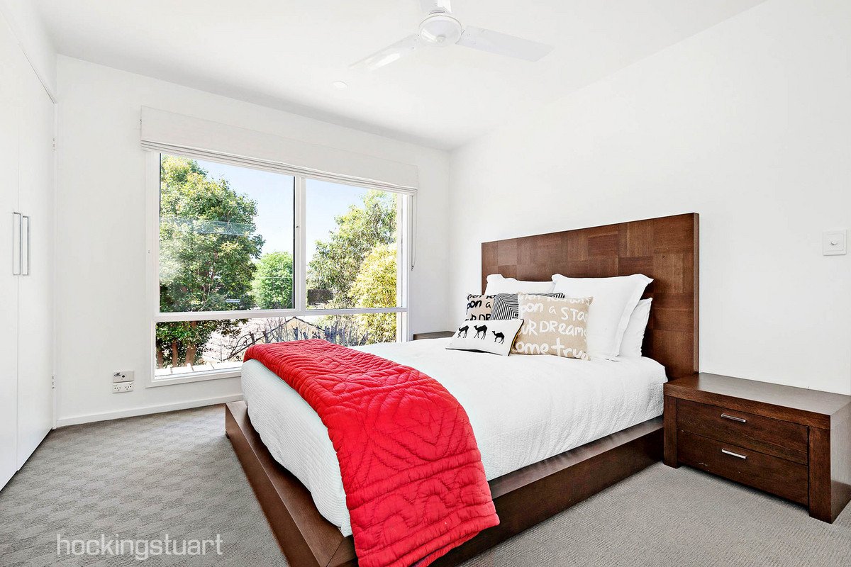 103 Longview Road, Balwyn North image 8