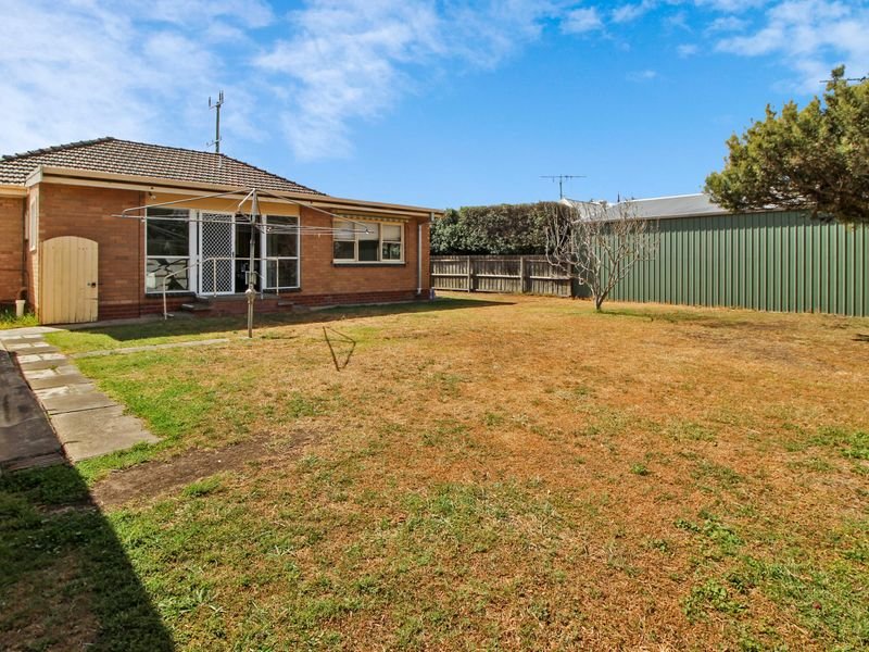 103 Minerva Road, Herne Hill image 13
